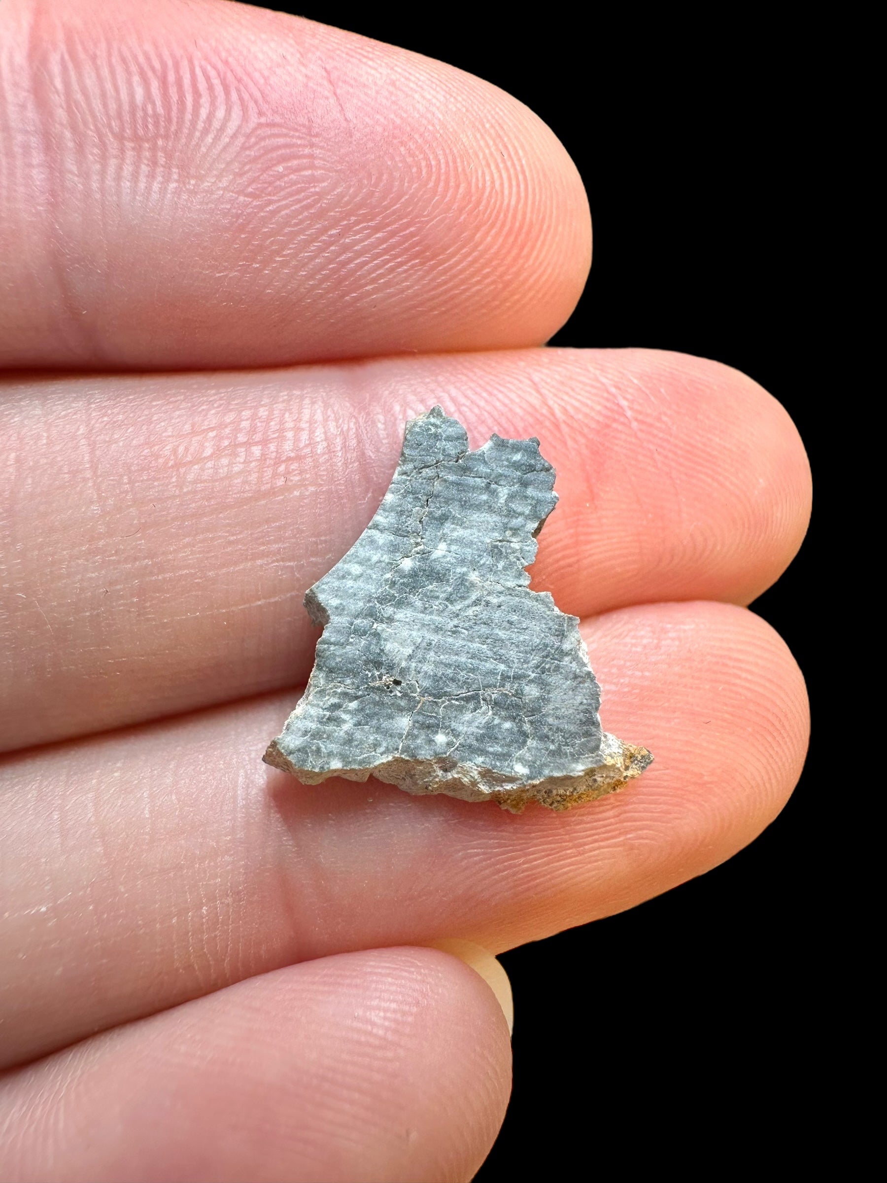 Lunar meteorite Gadamis 004 – 0,6g – Libya - MEGD06