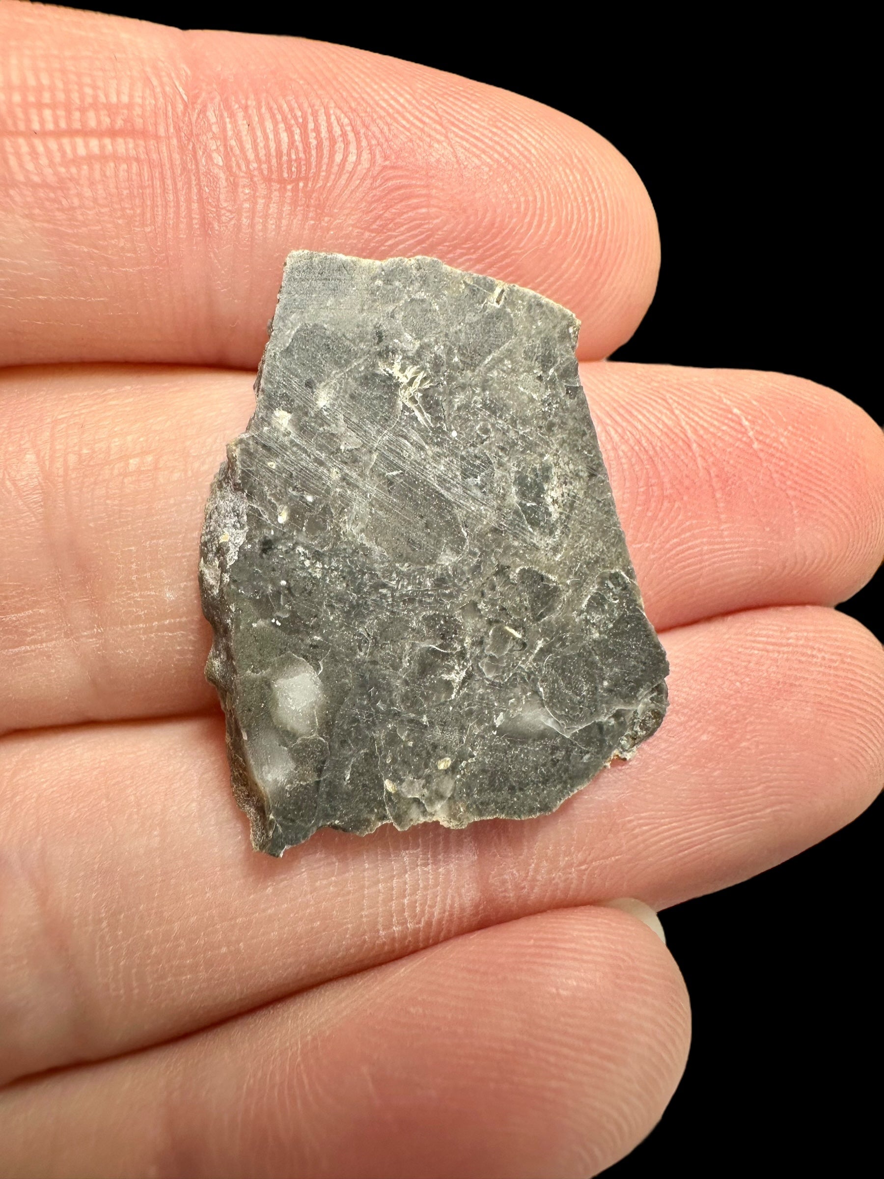 Lunar meteorite Adrar 013 – 2,2g – Algeria - MEAD01