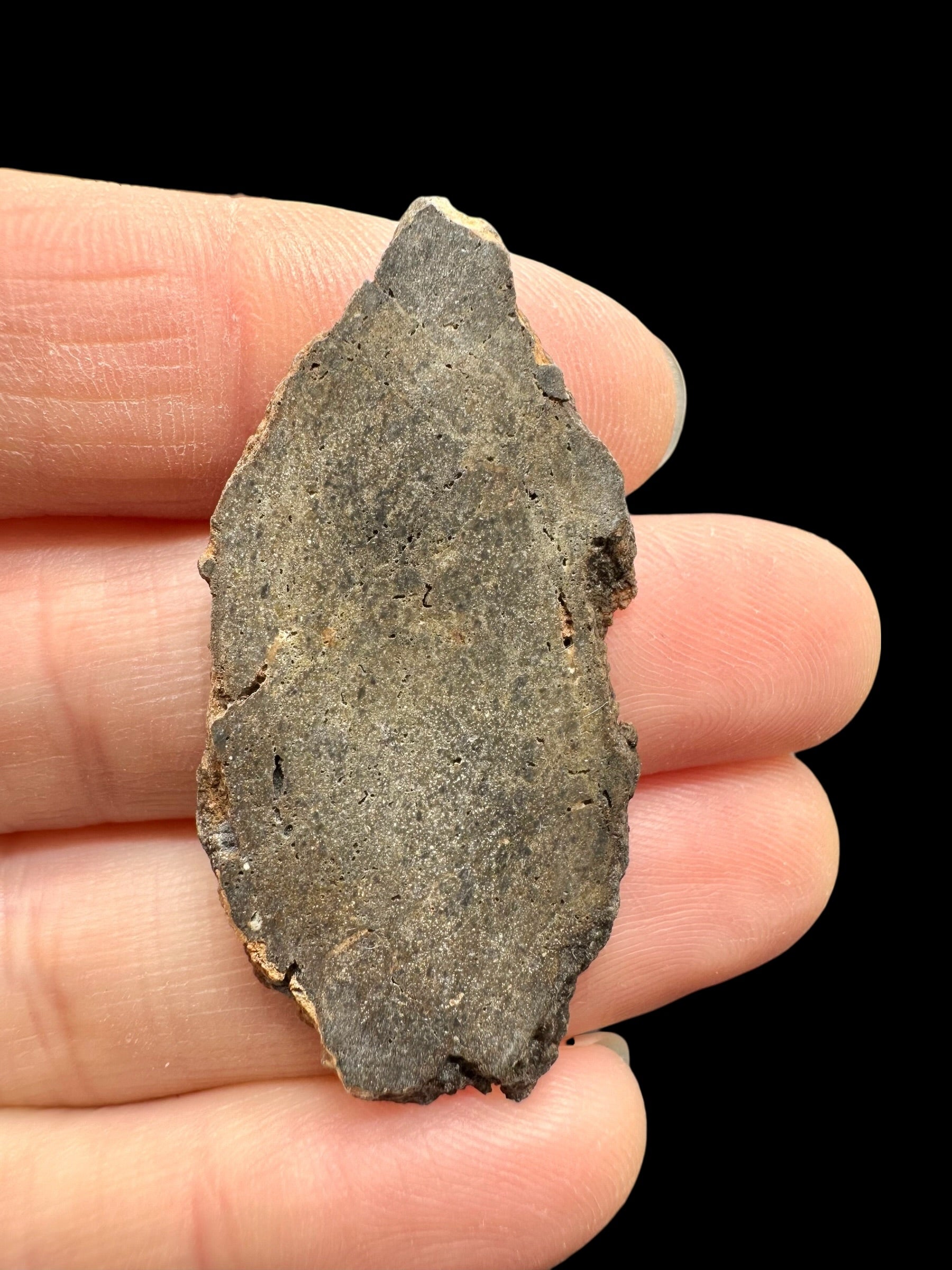 Lunar meteorite Ash Shaqqah 002 – 3,2g – Libya