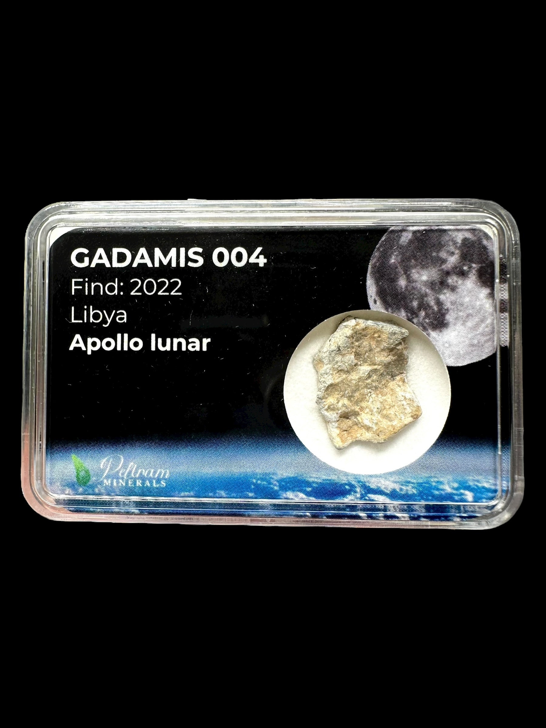 Lunar meteorite Gadamis 004 – 0,9g – Libya