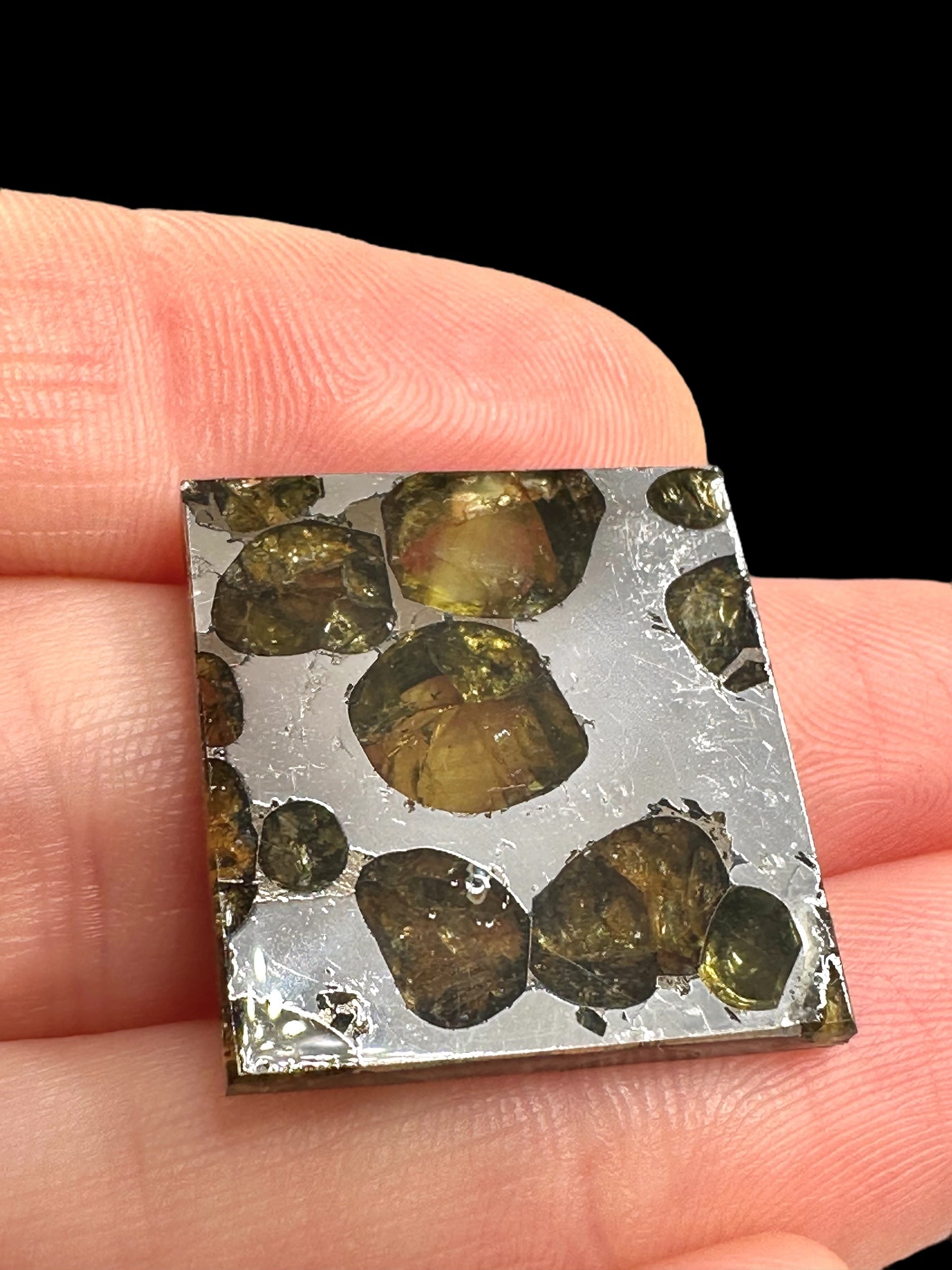 Meteorite Pallasit Brahin 5,7g – Extra Quality – Belarus - MEBR41