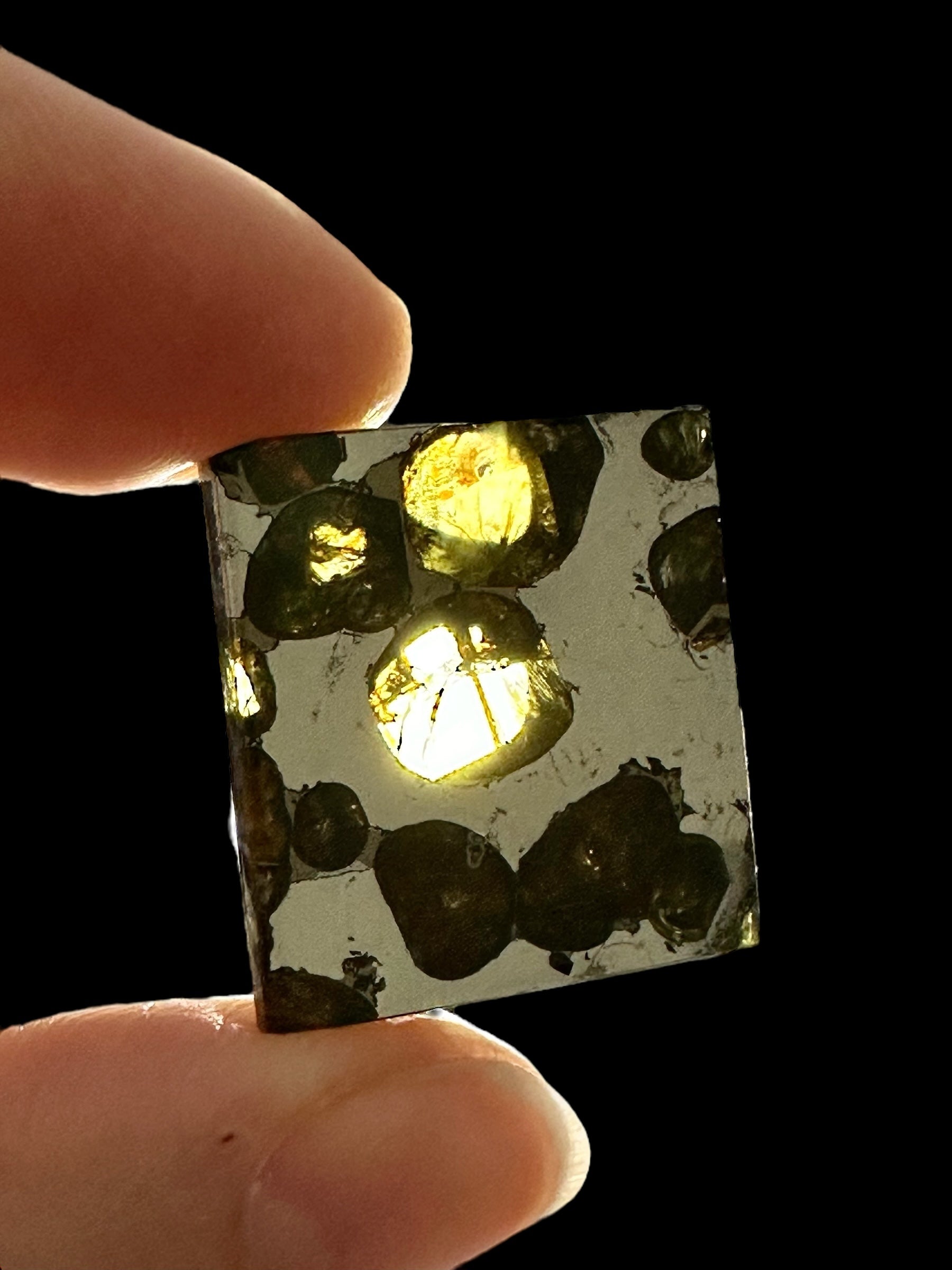 Meteorite Pallasit Brahin 5,7g – Extra Quality – Belarus - MEBR41