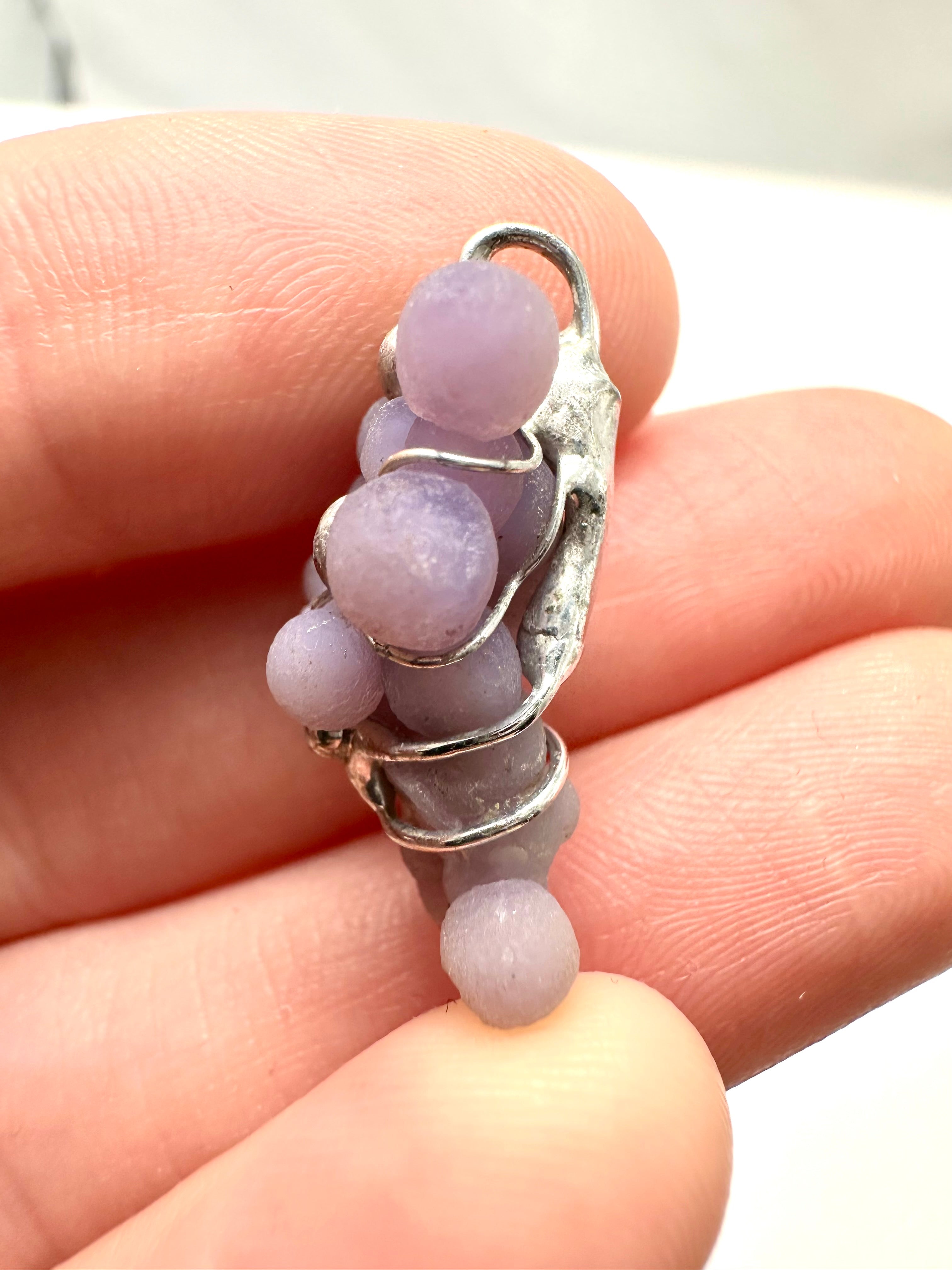 Grape chalcedony pendant - P/HCH9