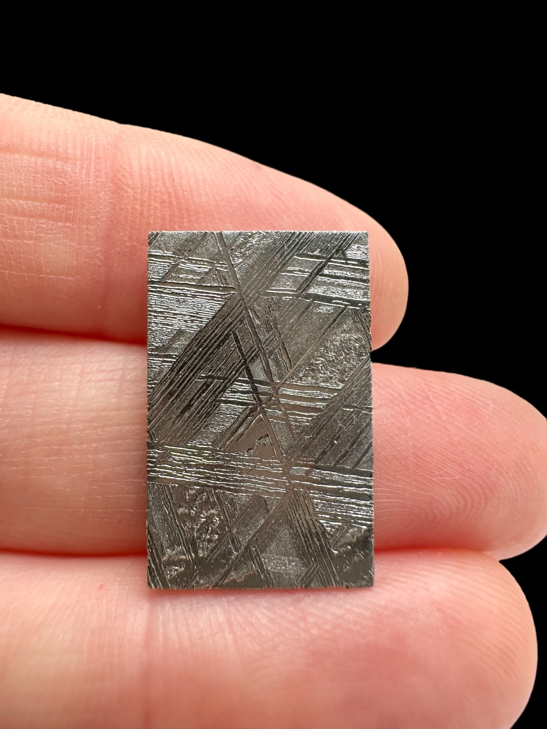 Meteorite Muonionalusta 3,4g – Extra quality – Norrbotten, Sweden