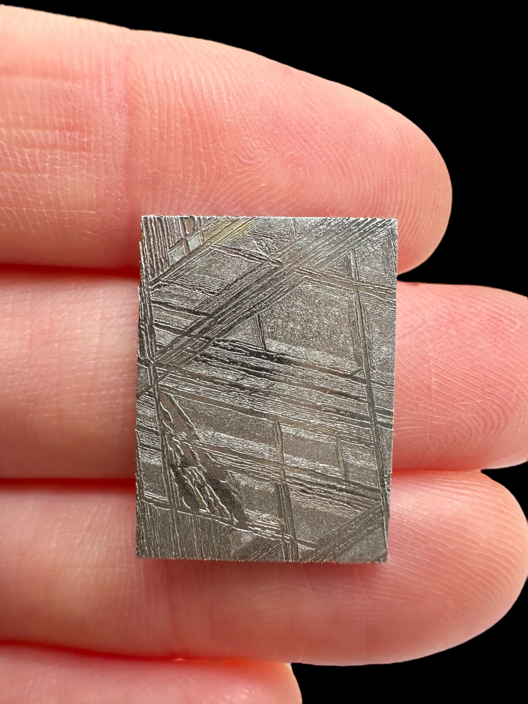 Meteorite Muonionalusta 3,9g – Extra quality – Norrbotten, Sweden - MEMO114
