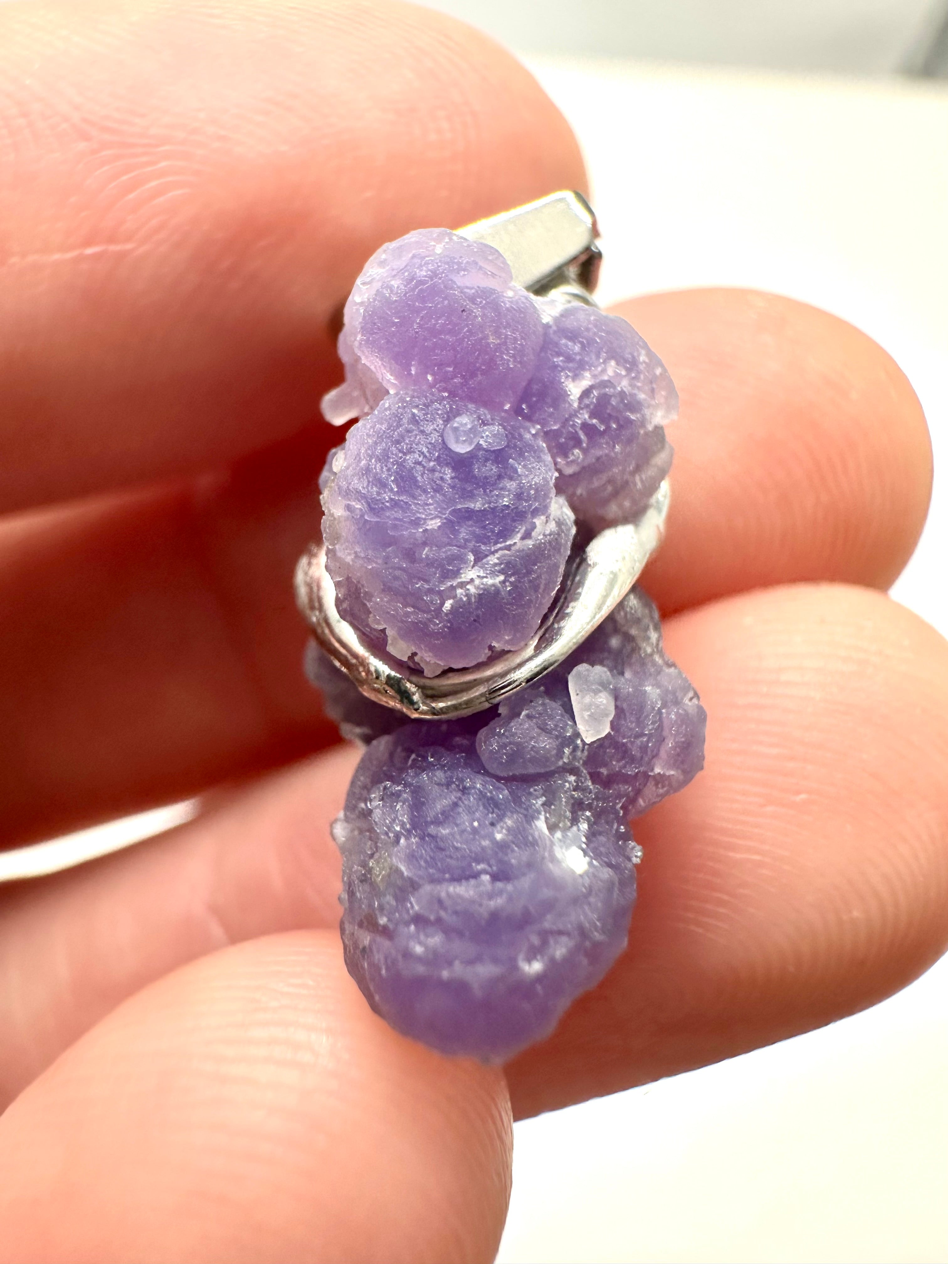 Grape chalcedony pendant - P/HCH15