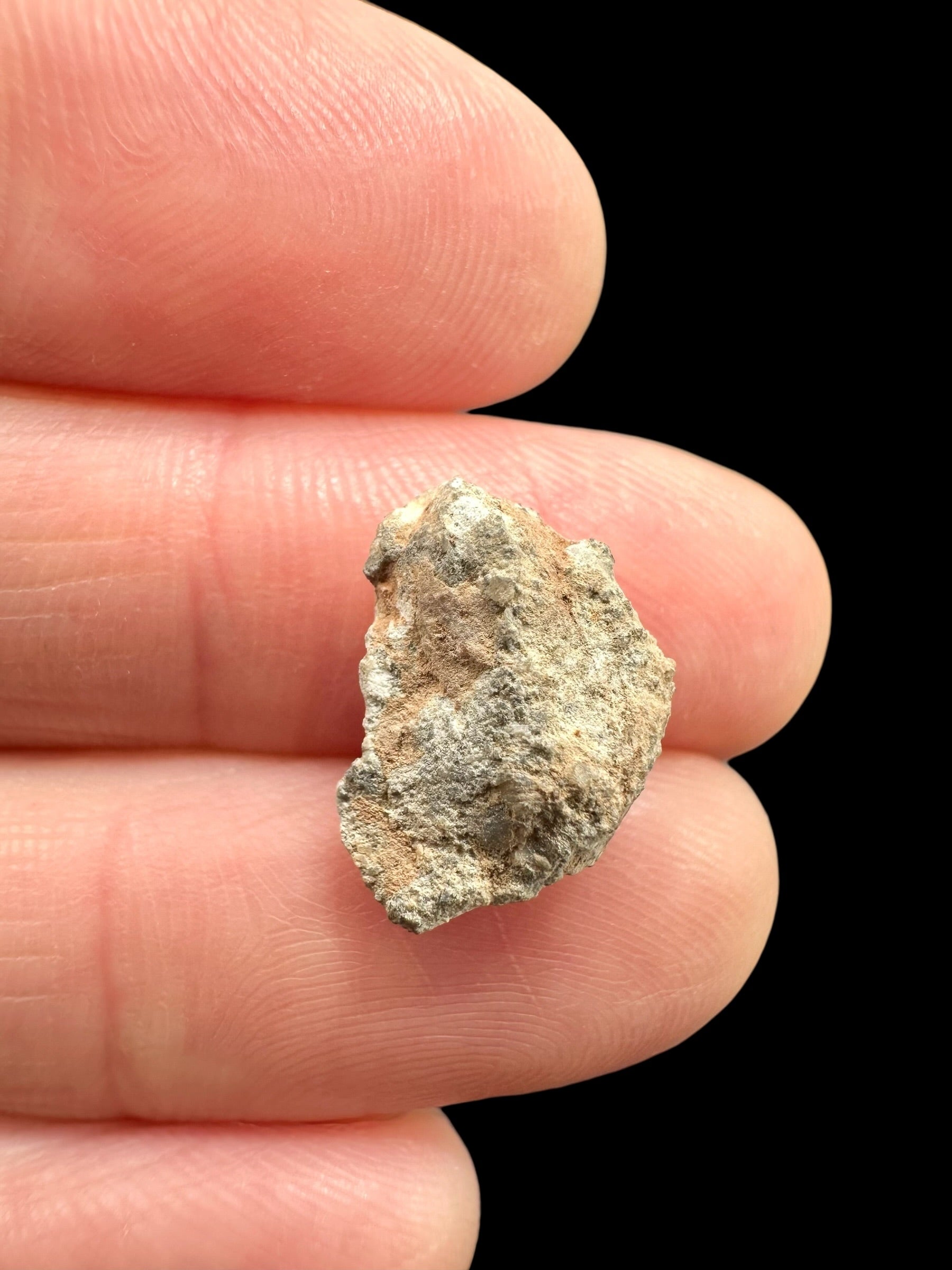 Lunar meteorite Bechar 007 – 0,8g – Algeria - MEBA70