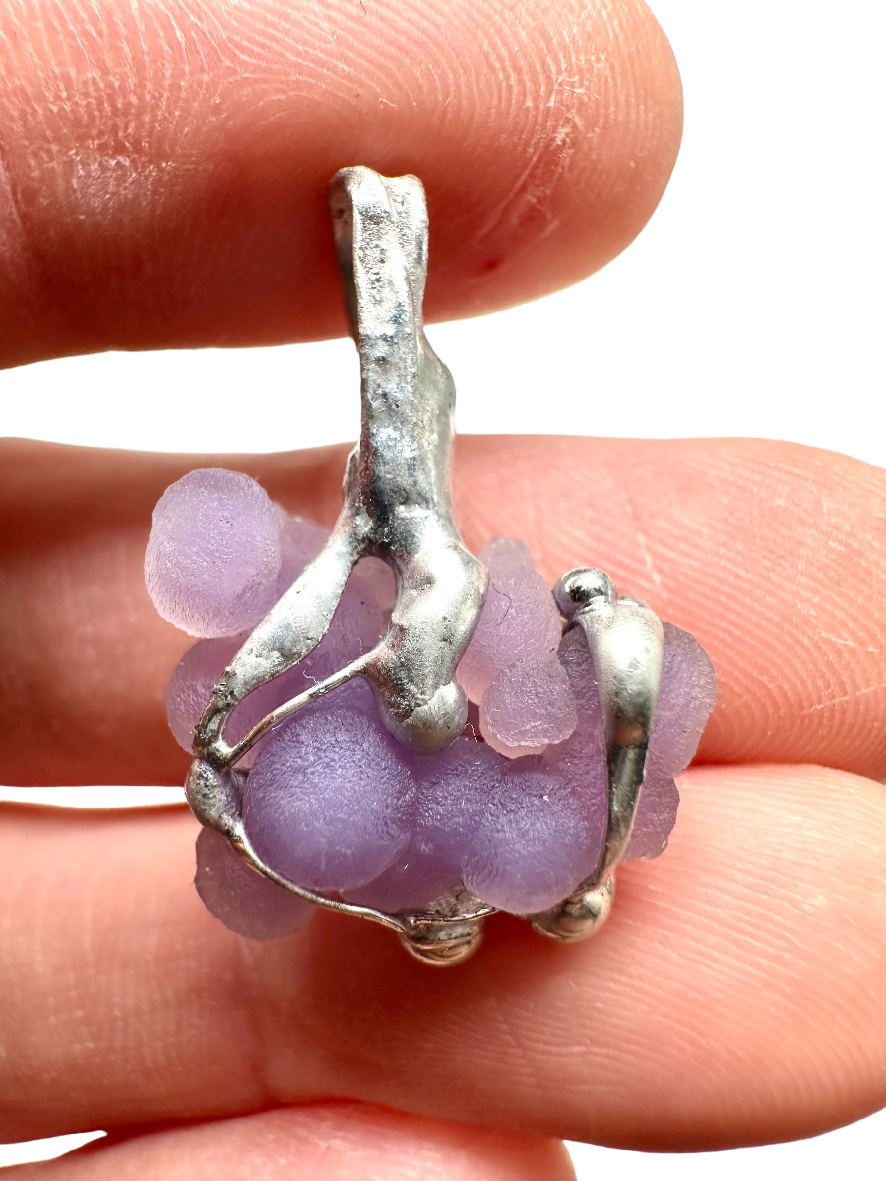 Grape chalcedony pendant - P/HCH20
