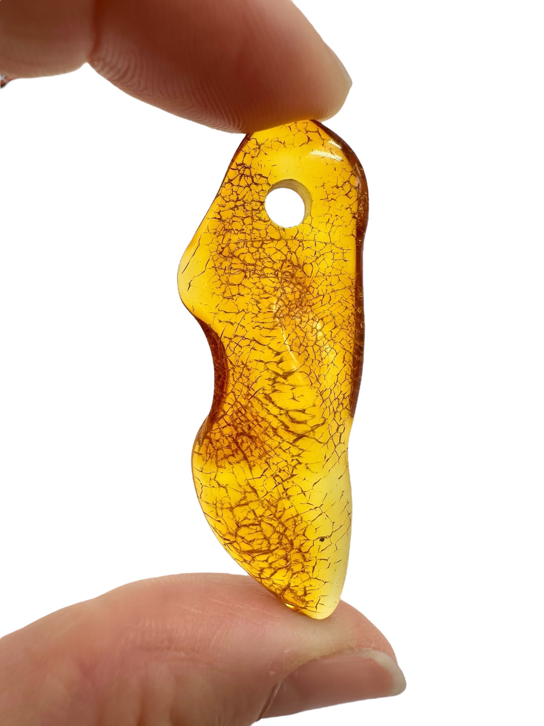 Amber with a drilled hole for hanging 3,1g – Lithuania - JND167
