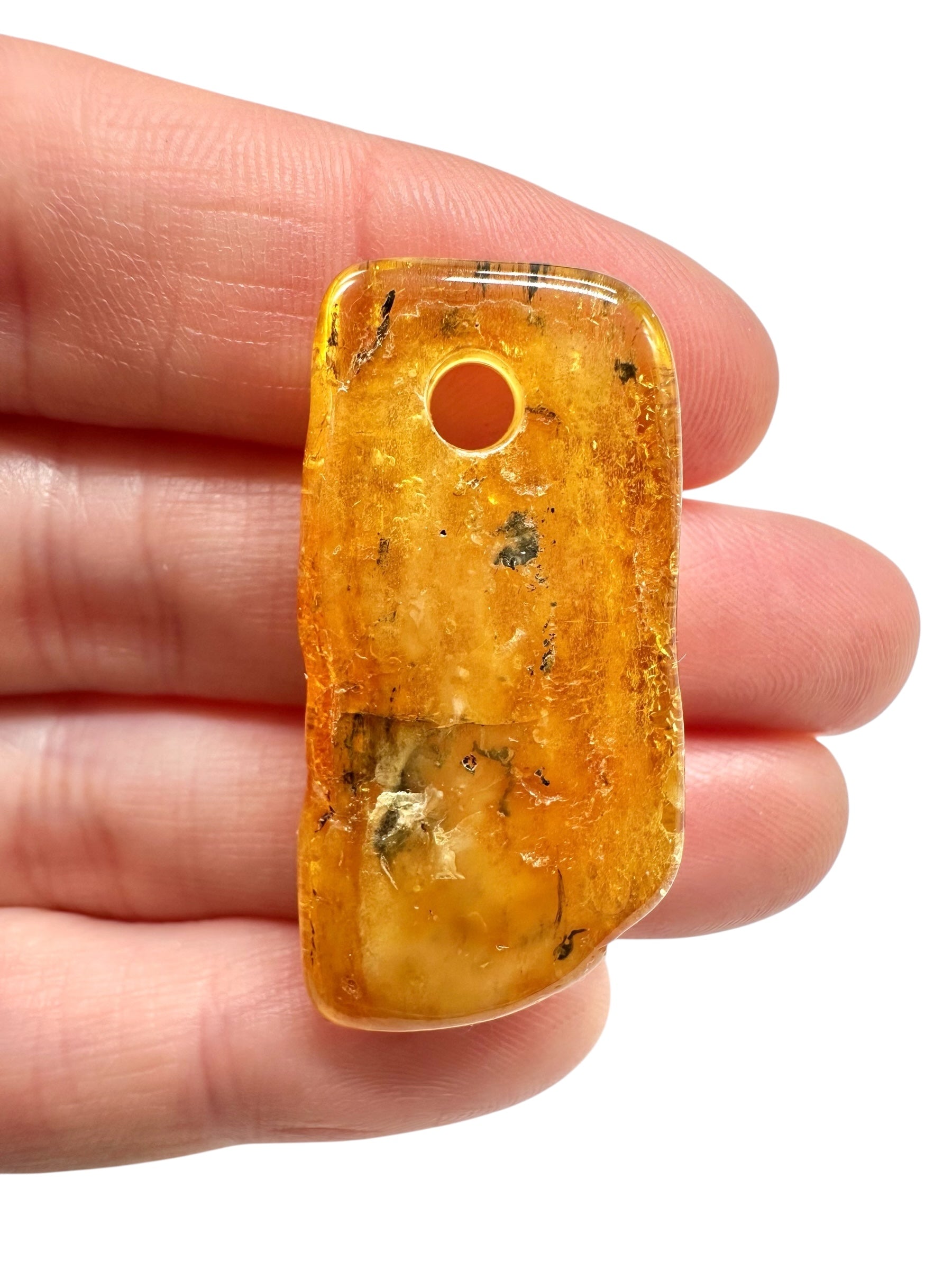 Amber with a drilled hole for hanging 3,3g – Lithuania - JND168