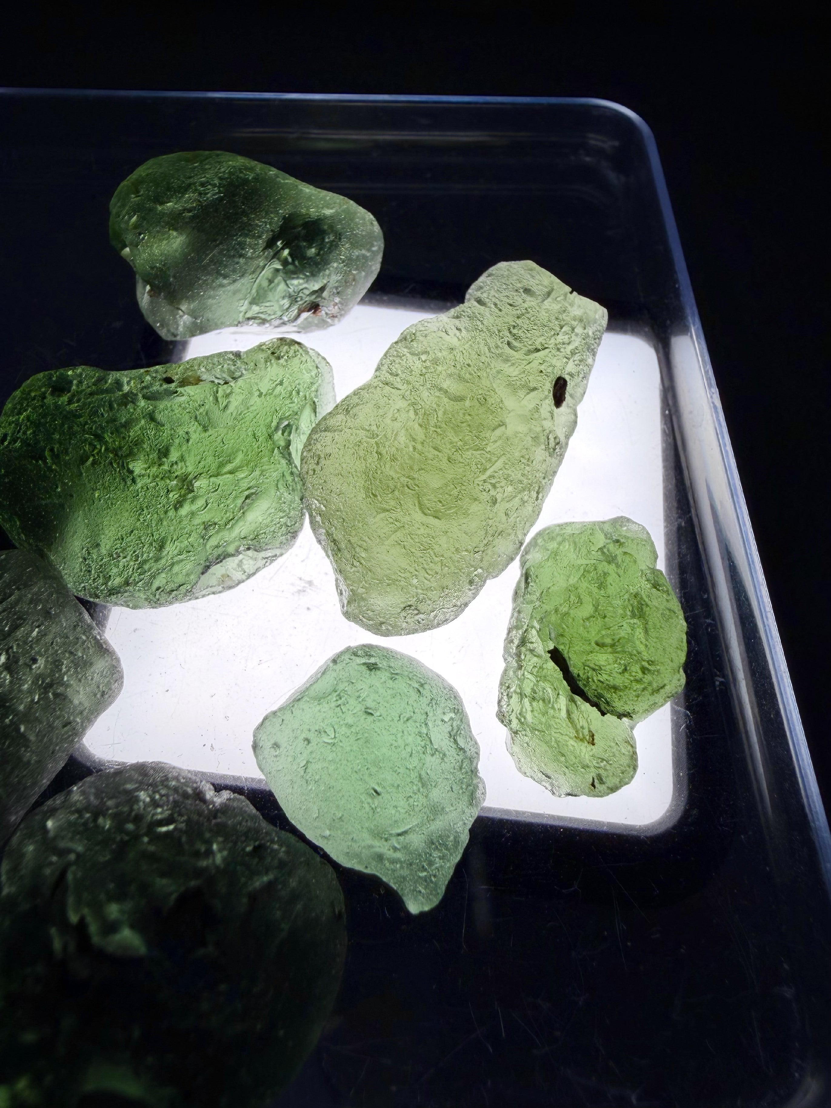 Moldavites for cutting – Radomilice – 92g - VVEL66