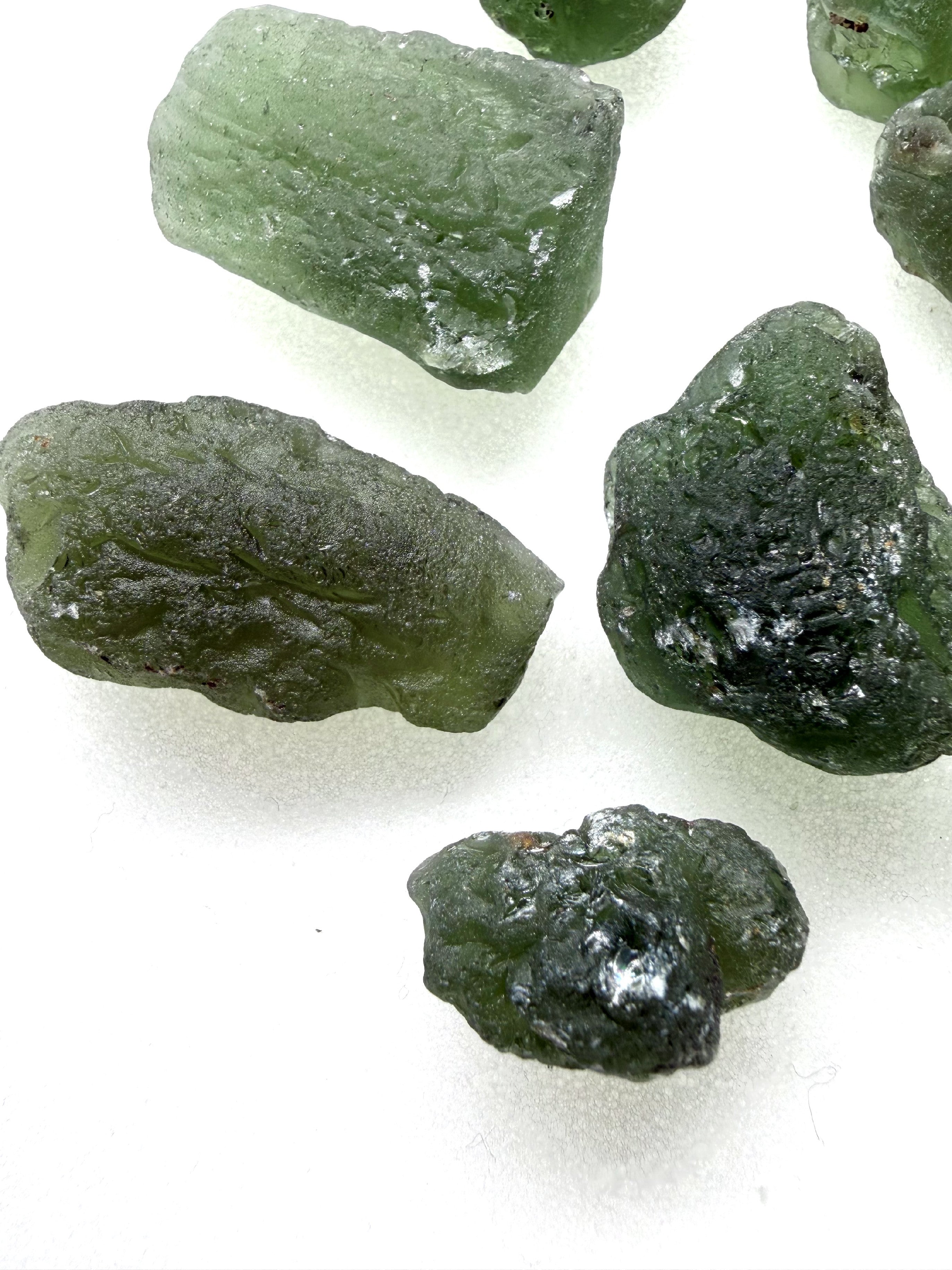 Moldavites for cutting – Radomilice – 92g - VVEL66