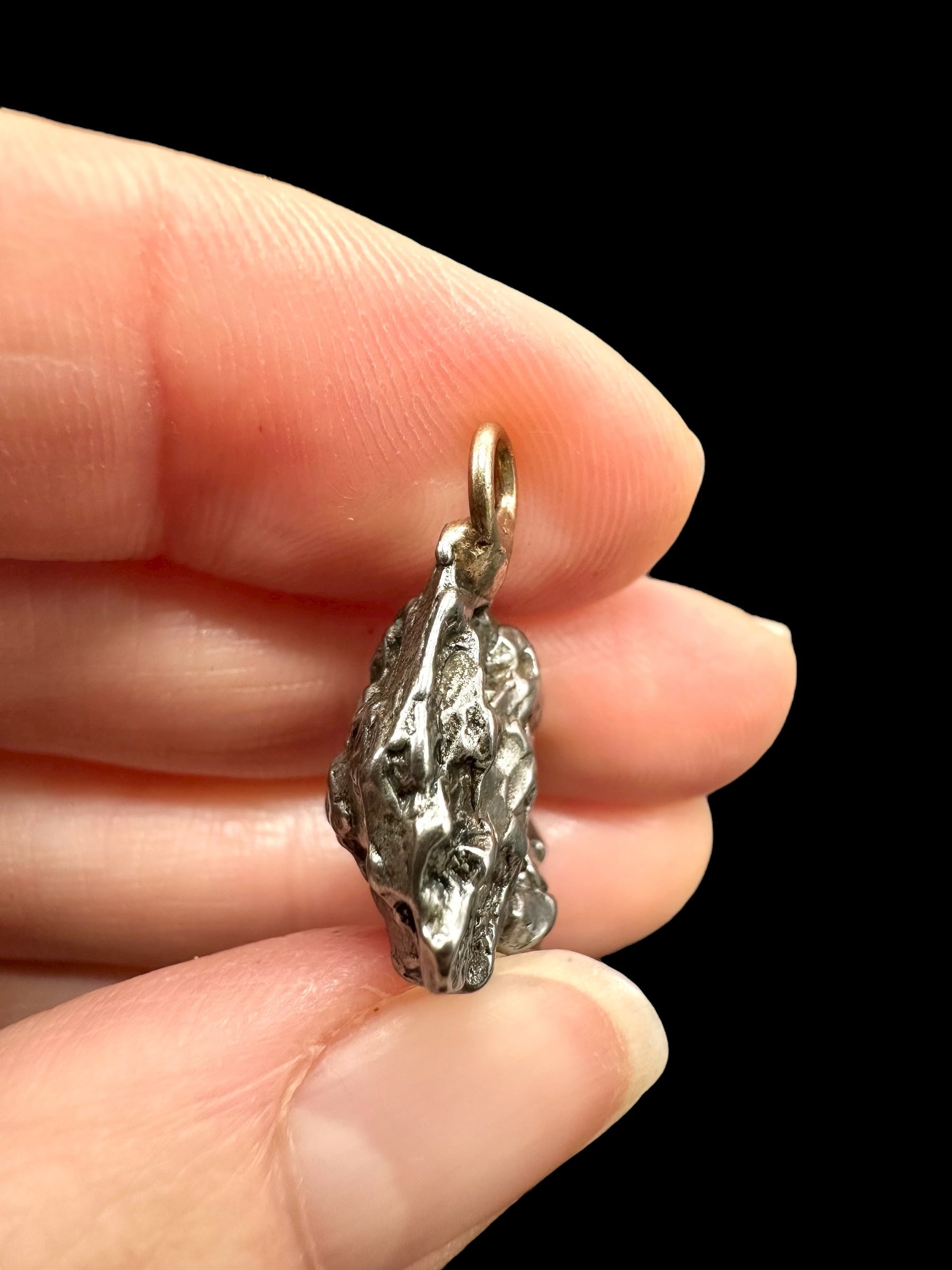 Iron meteorite pendant 7,1g - P/ZM026