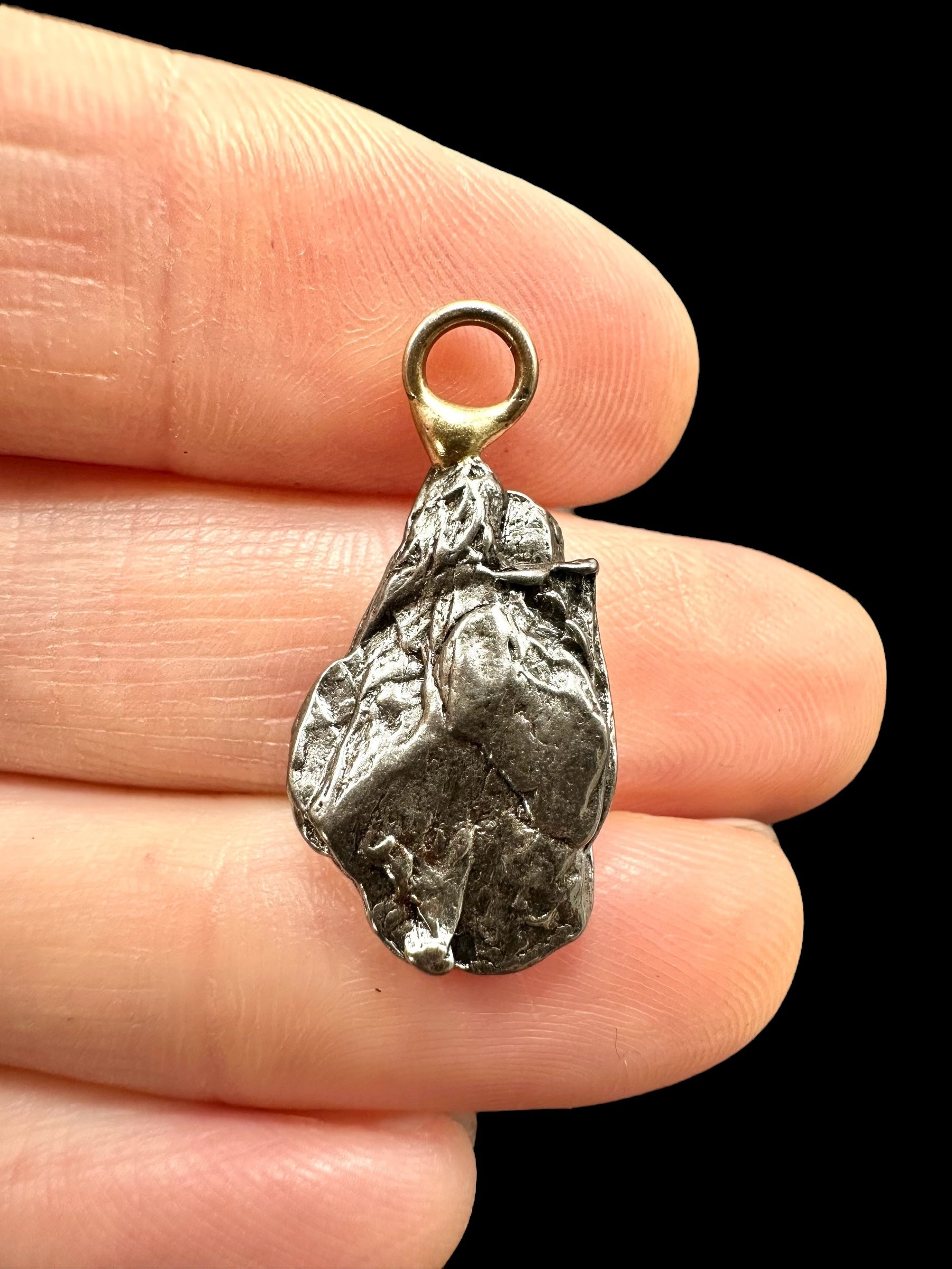 Iron meteorite pendant 3,4g