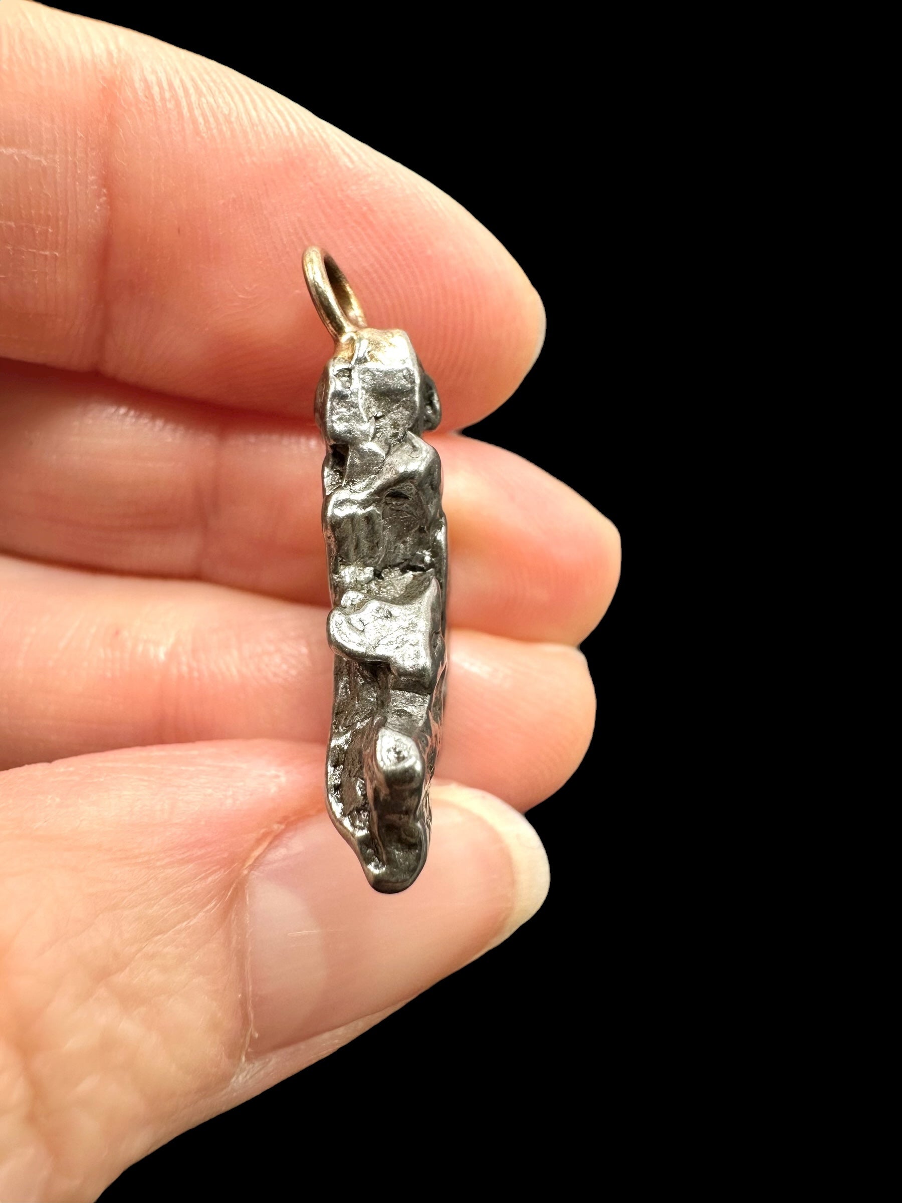 Iron meteorite pendant 7g - P/ZM036