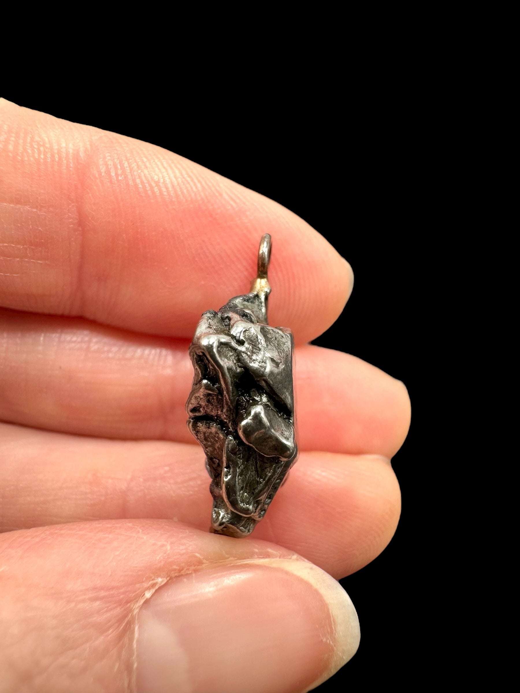 Iron meteorite pendant 5,1g - P/ZM041