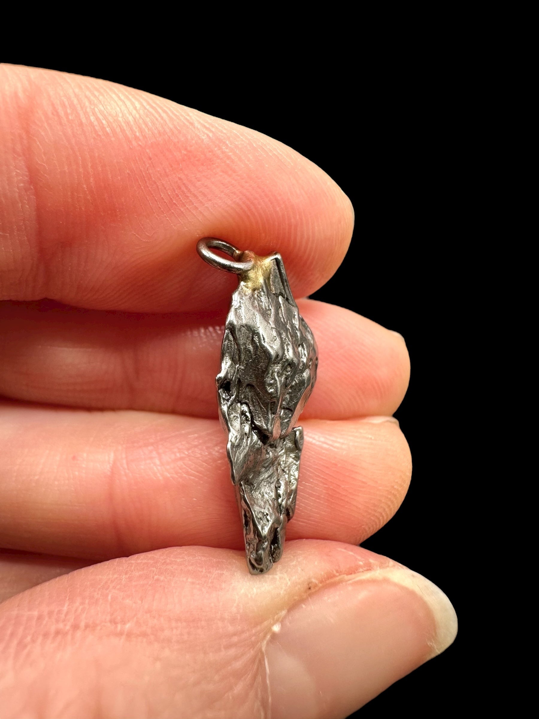 Iron meteorite pendant 3,1g - P/ZM047