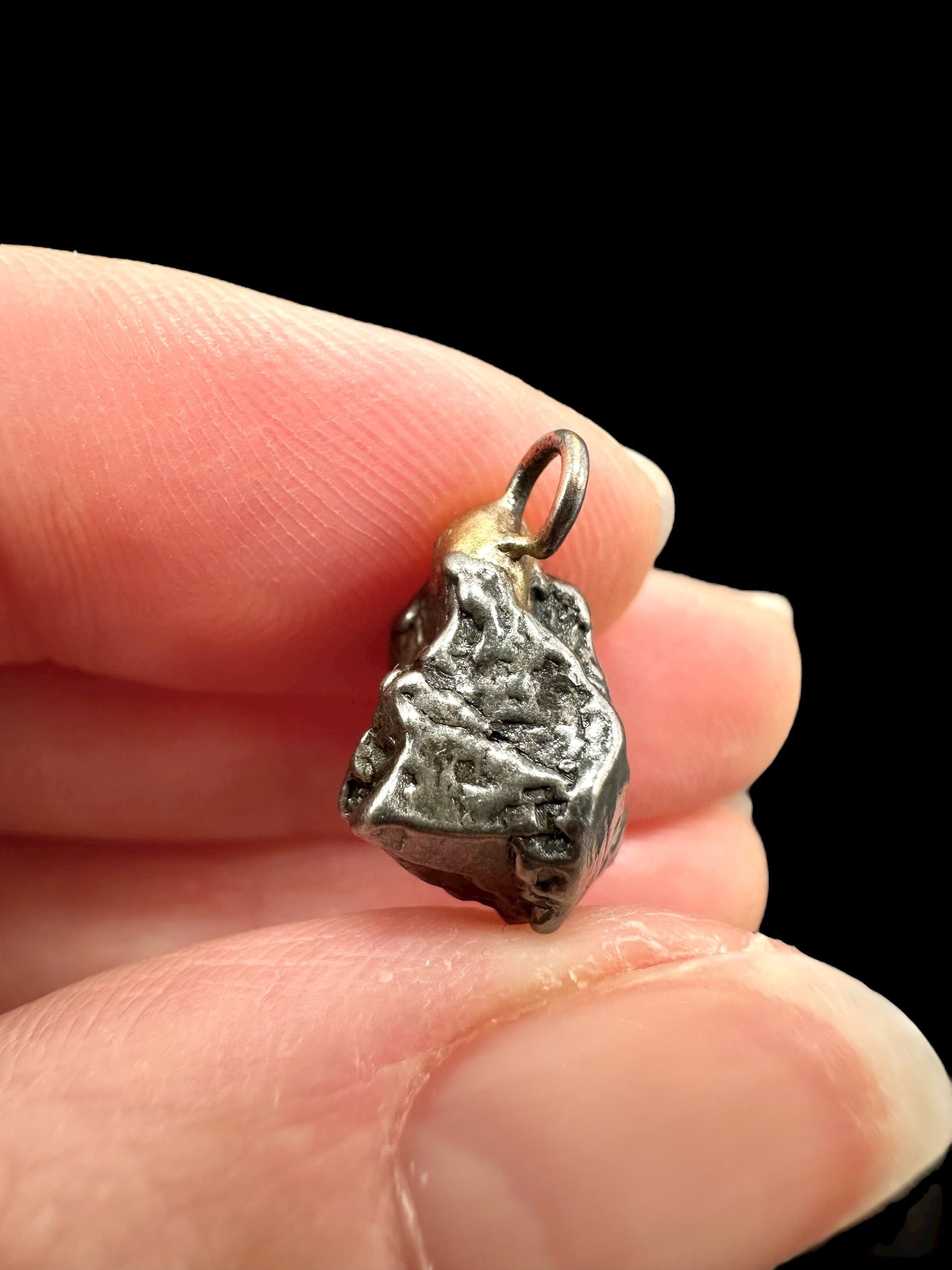Iron meteorite pendant 4,4g - P/ZM061