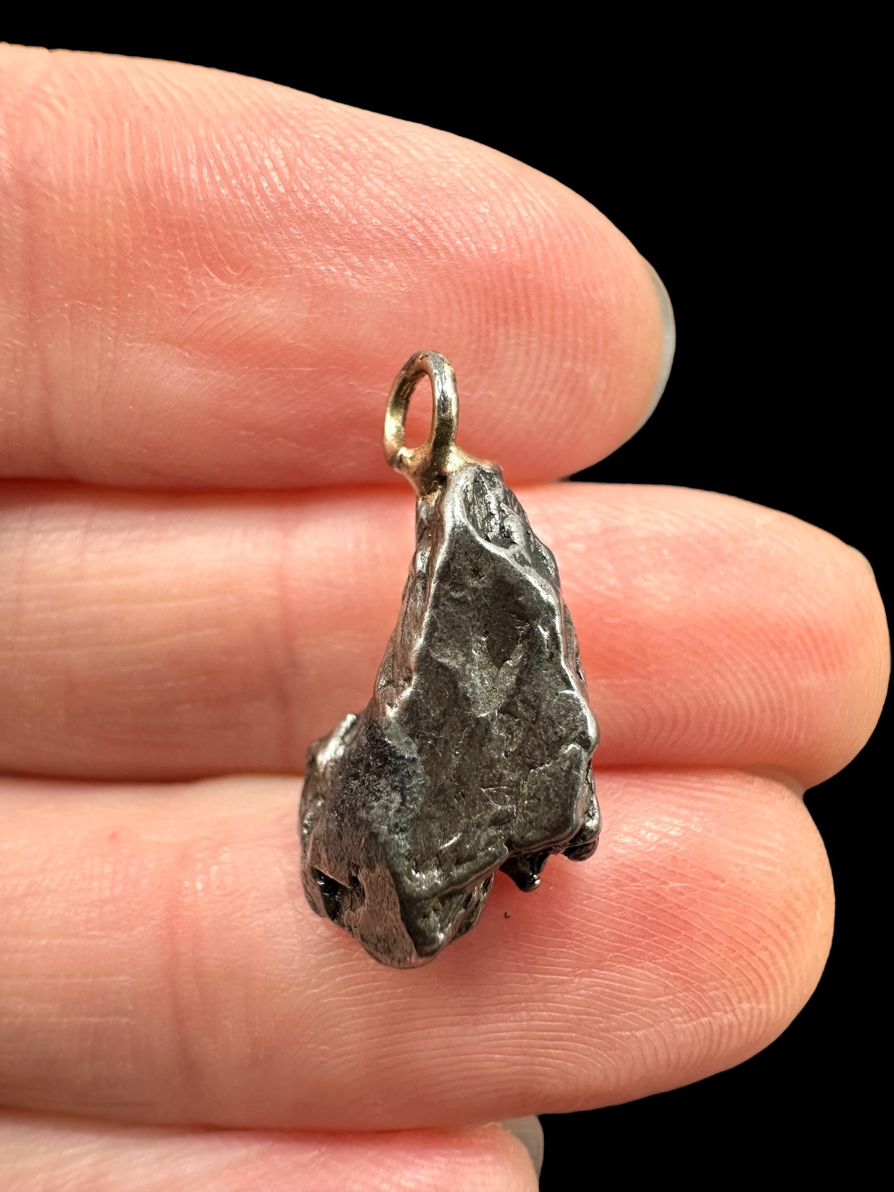 Iron meteorite pendant 3,3g