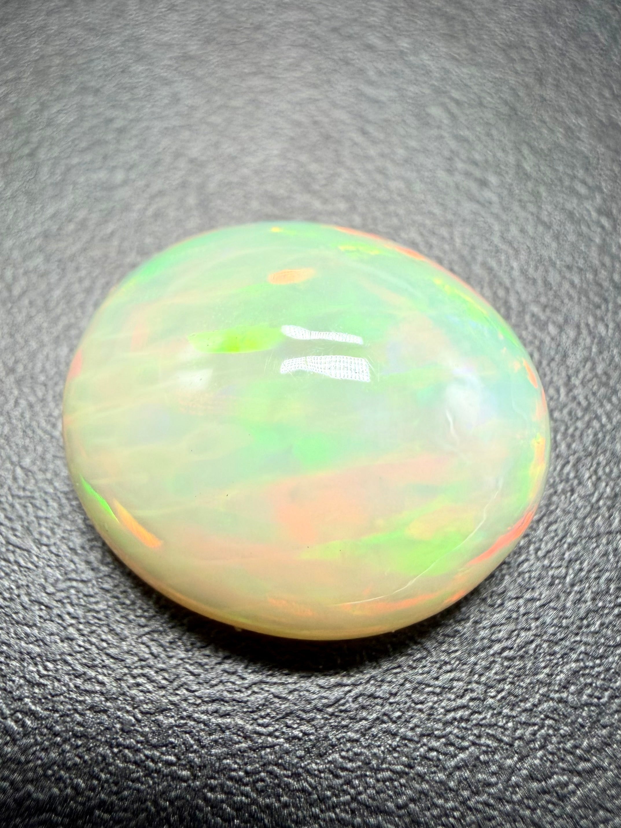 Precious opal cabochon 11,9ct – Welo, Ethiopia - OPK007