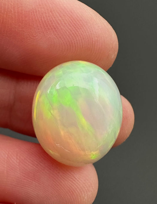 Opale Prezioso – Cabochon – Welo, Ethiopia – OPK007
