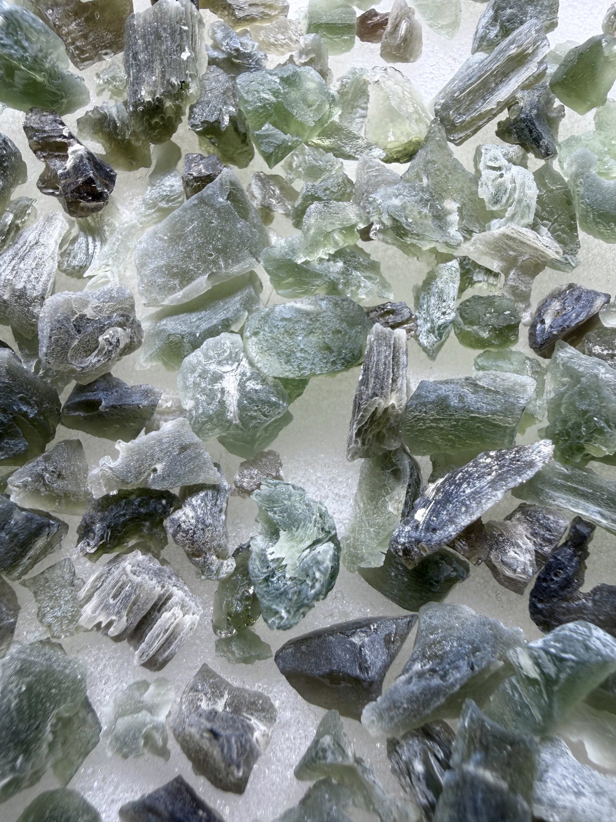 Moldavites – 100g (0-1g) - VVEL69