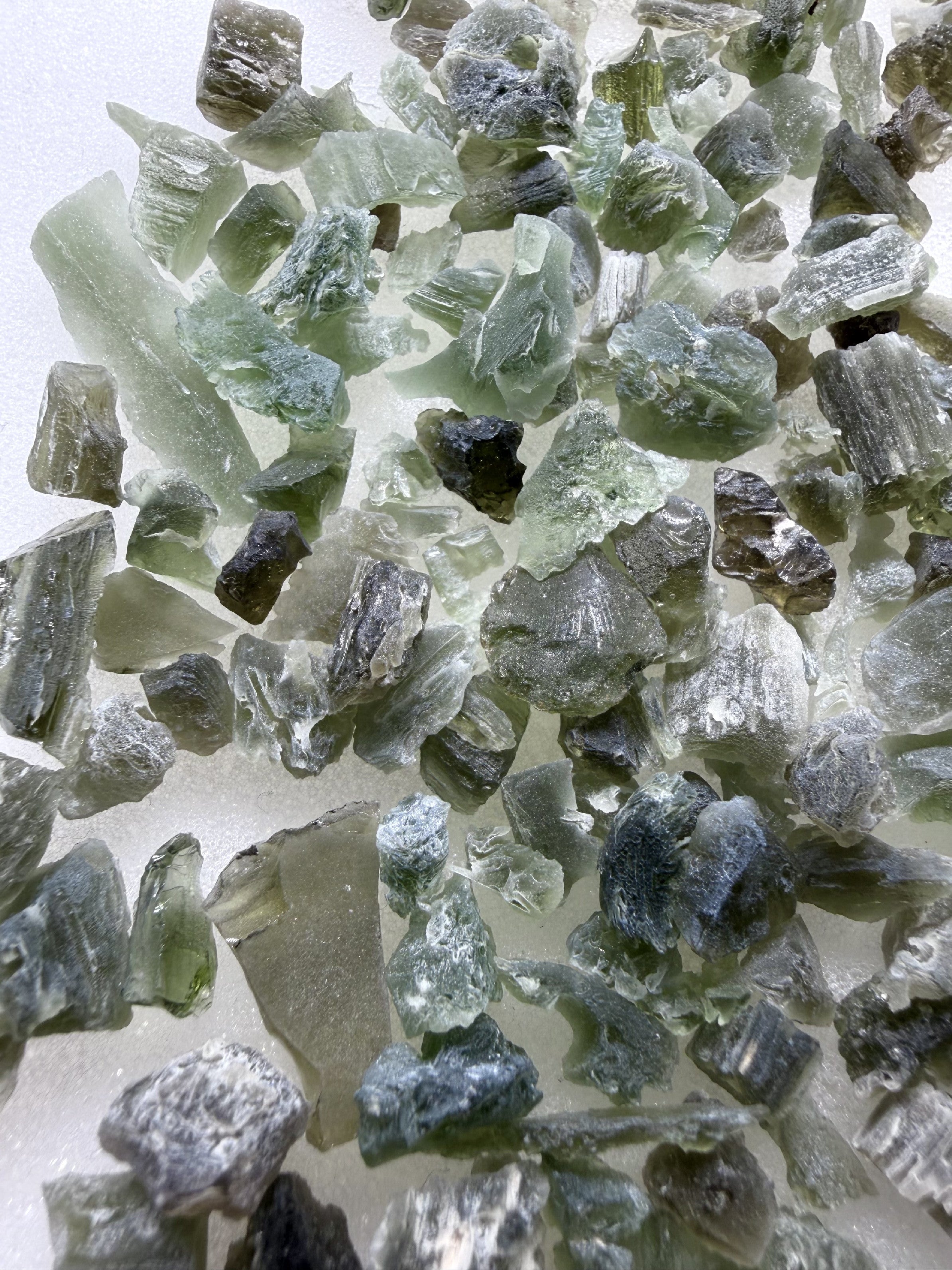 Moldavites – 100g (0-1g) - VVEL69