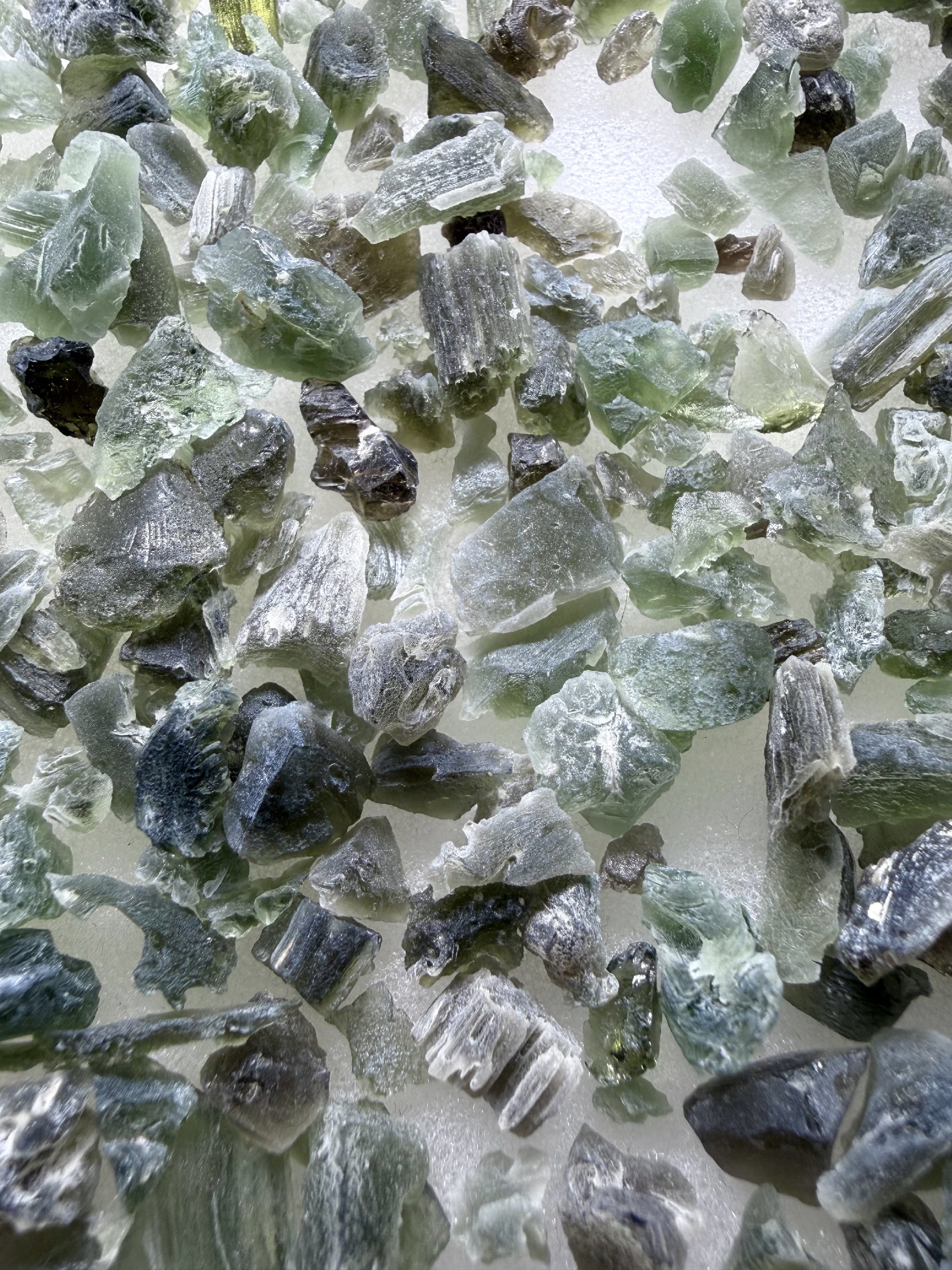 Moldavites – 100g (0-1g) - VVEL69