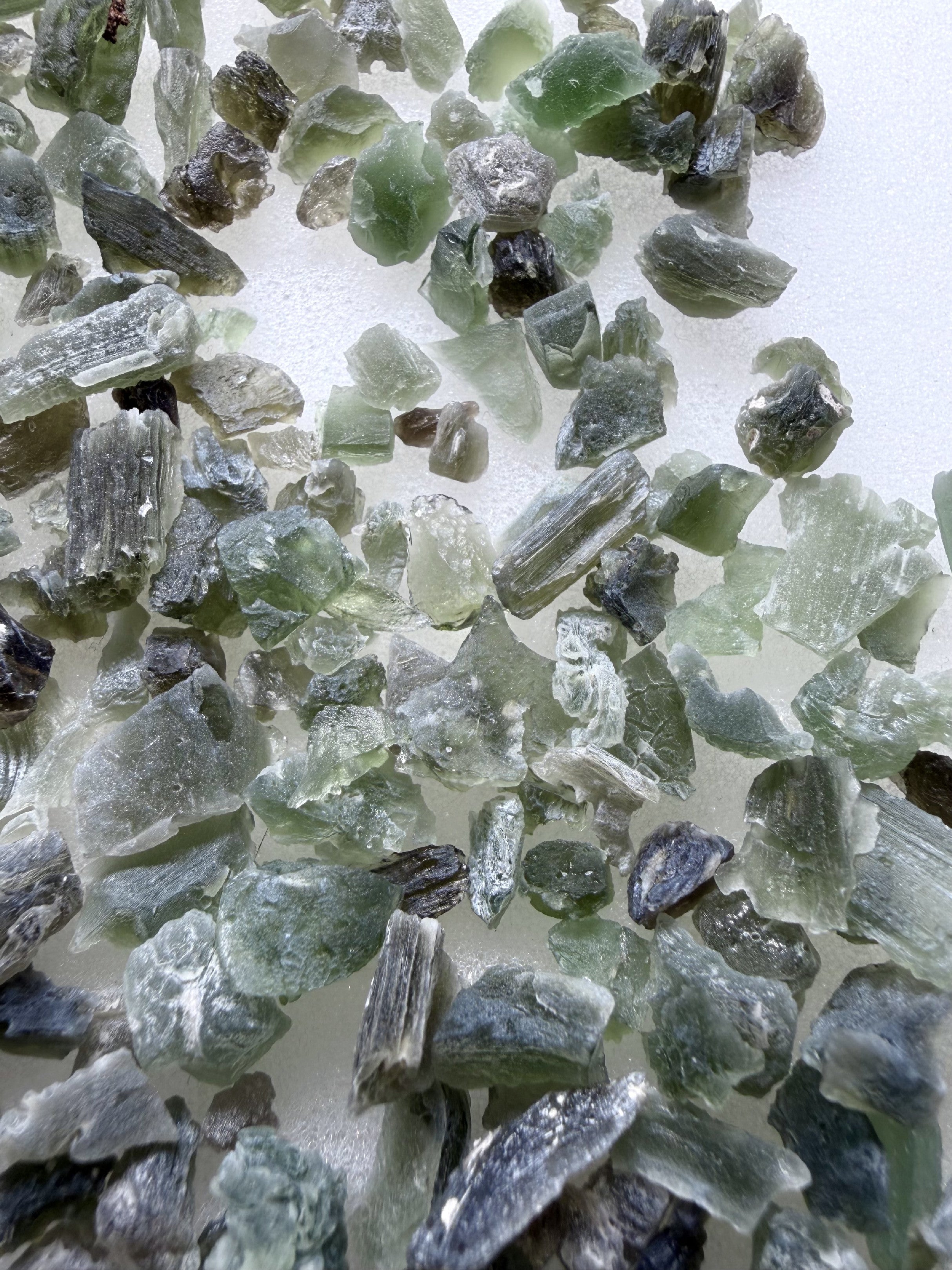 Moldavites – 100g (0-1g) - VVEL69