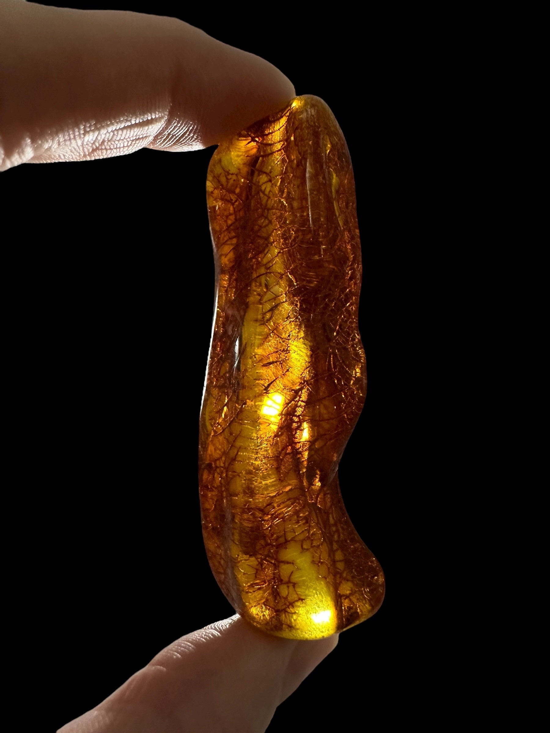Amber 15,2g – Lithuania - JN776
