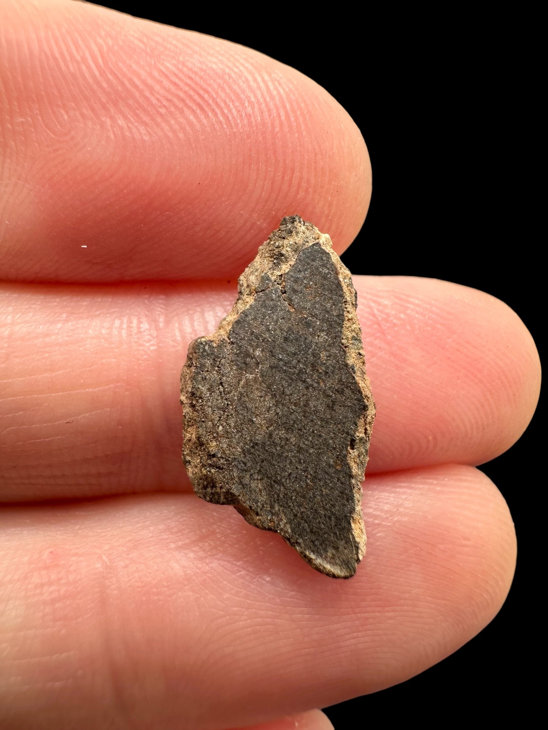 Meteorite Al Haggounia 001 – 0,6g – Western Sahara - MEAH64