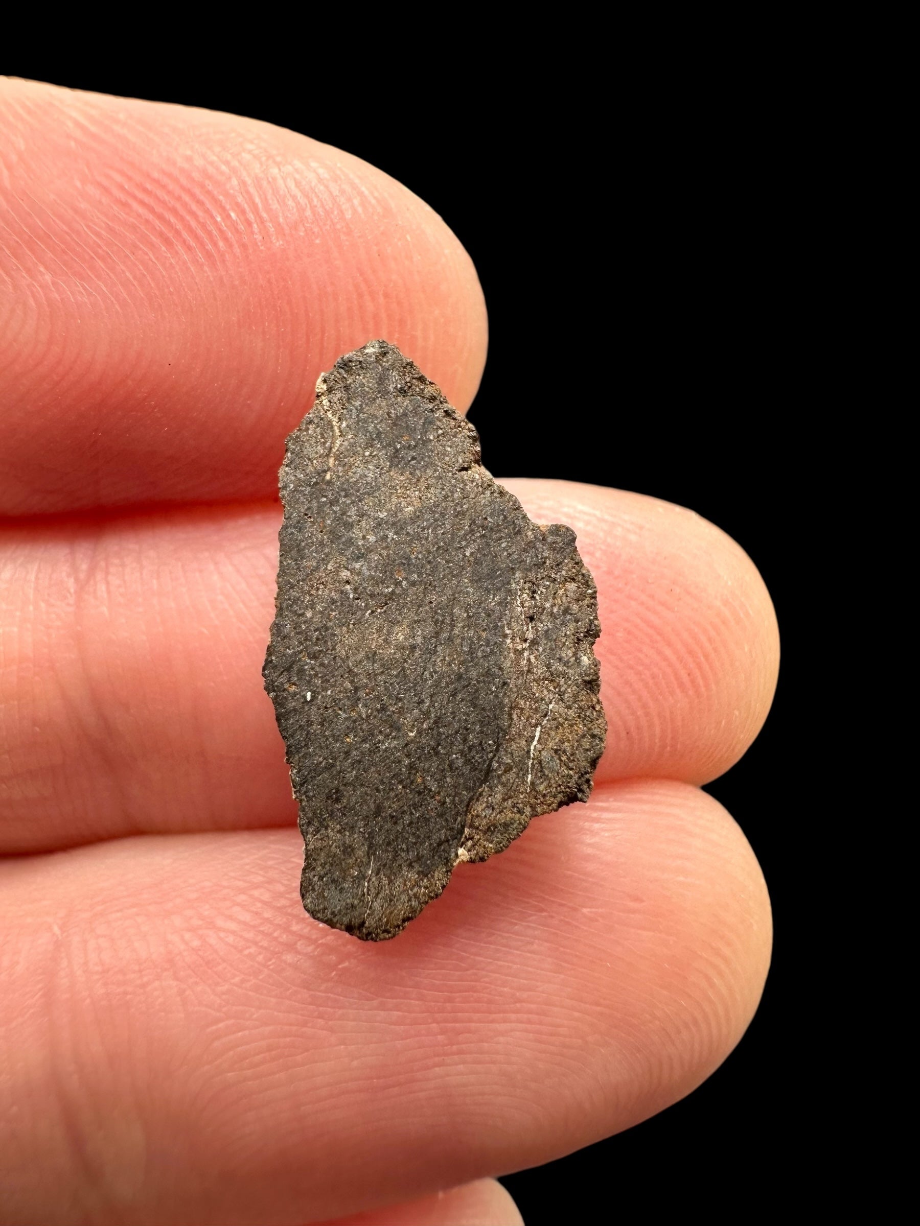Meteorite Al Haggounia 001 – 0,6g – Western Sahara - MEAH64
