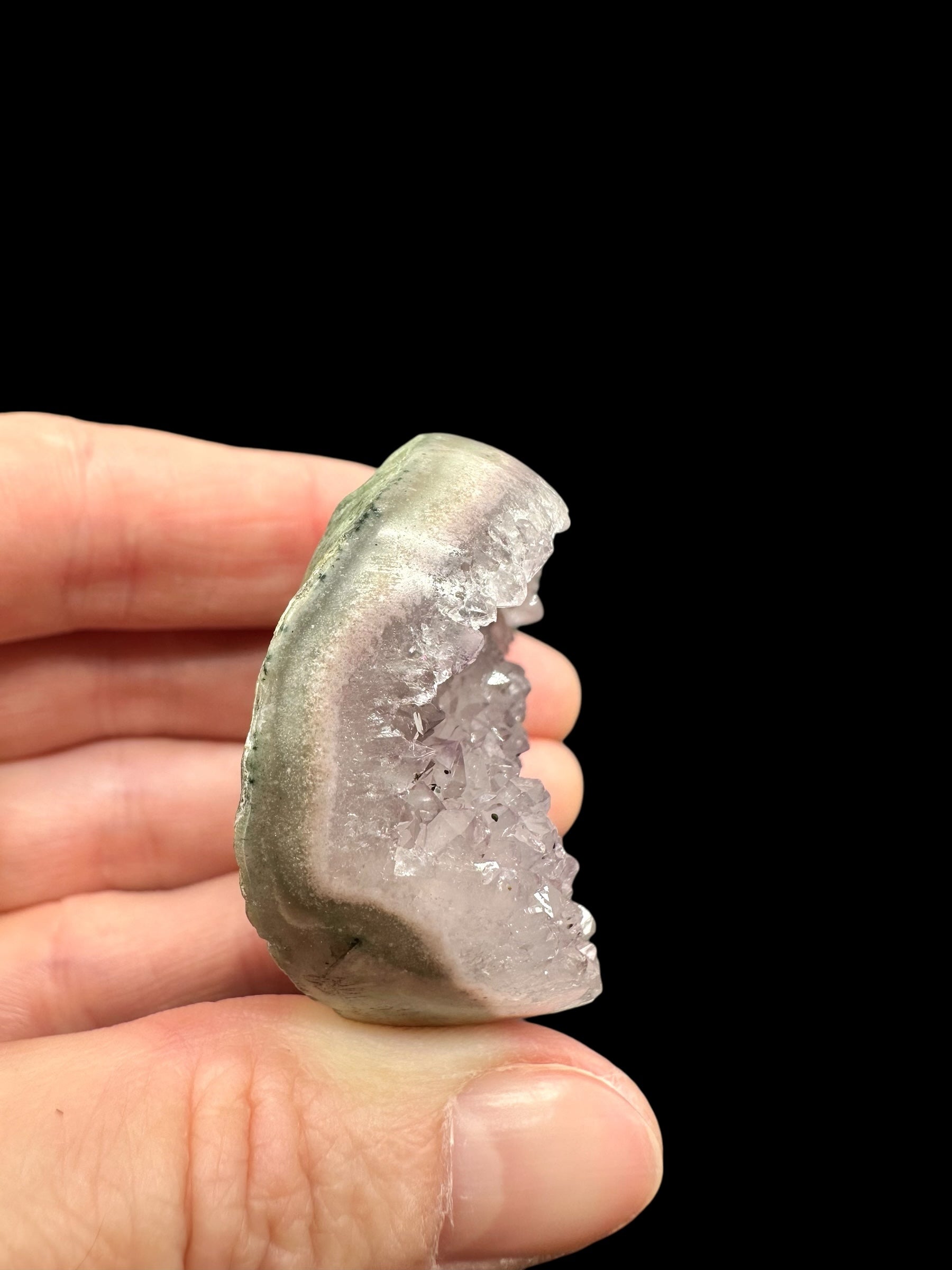 Amethyst heart – Uruguay - AMS09
