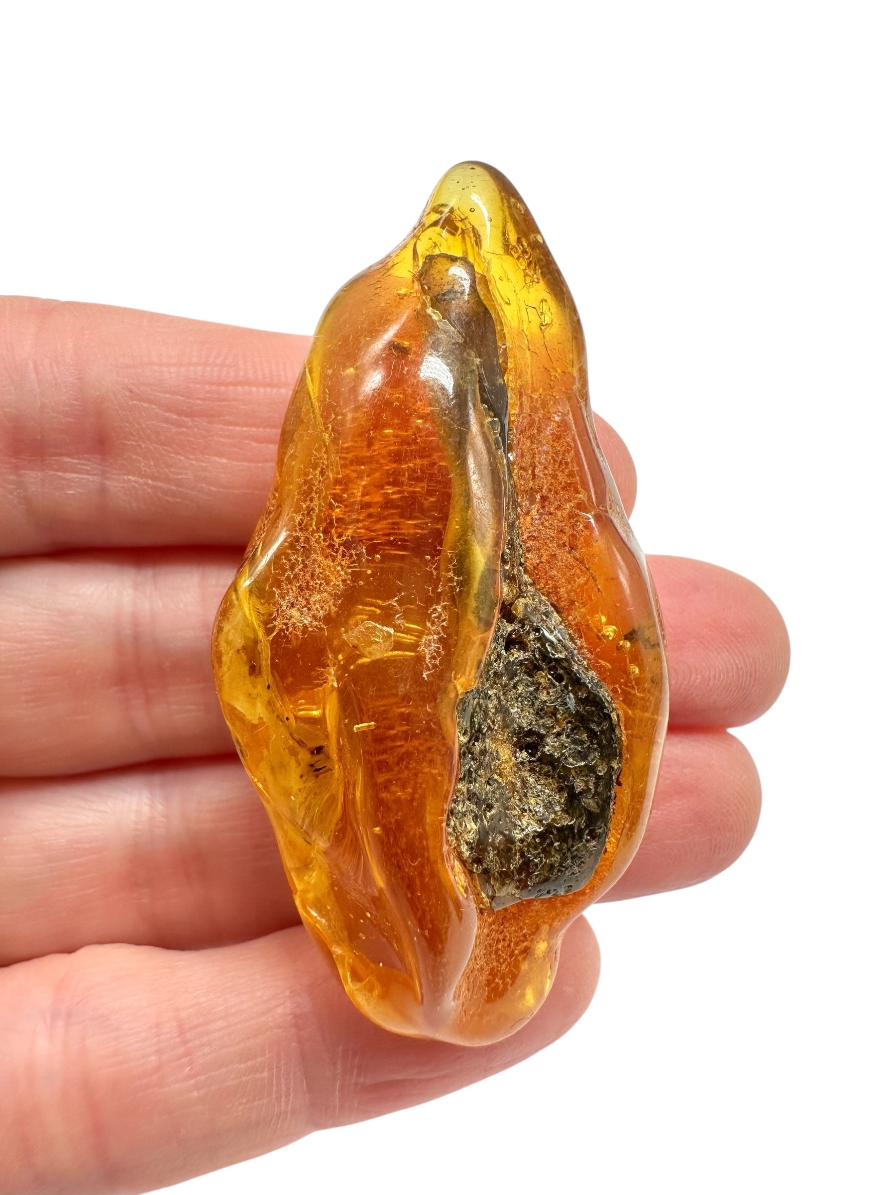 Amber 11,4g – Lithuania - JN795
