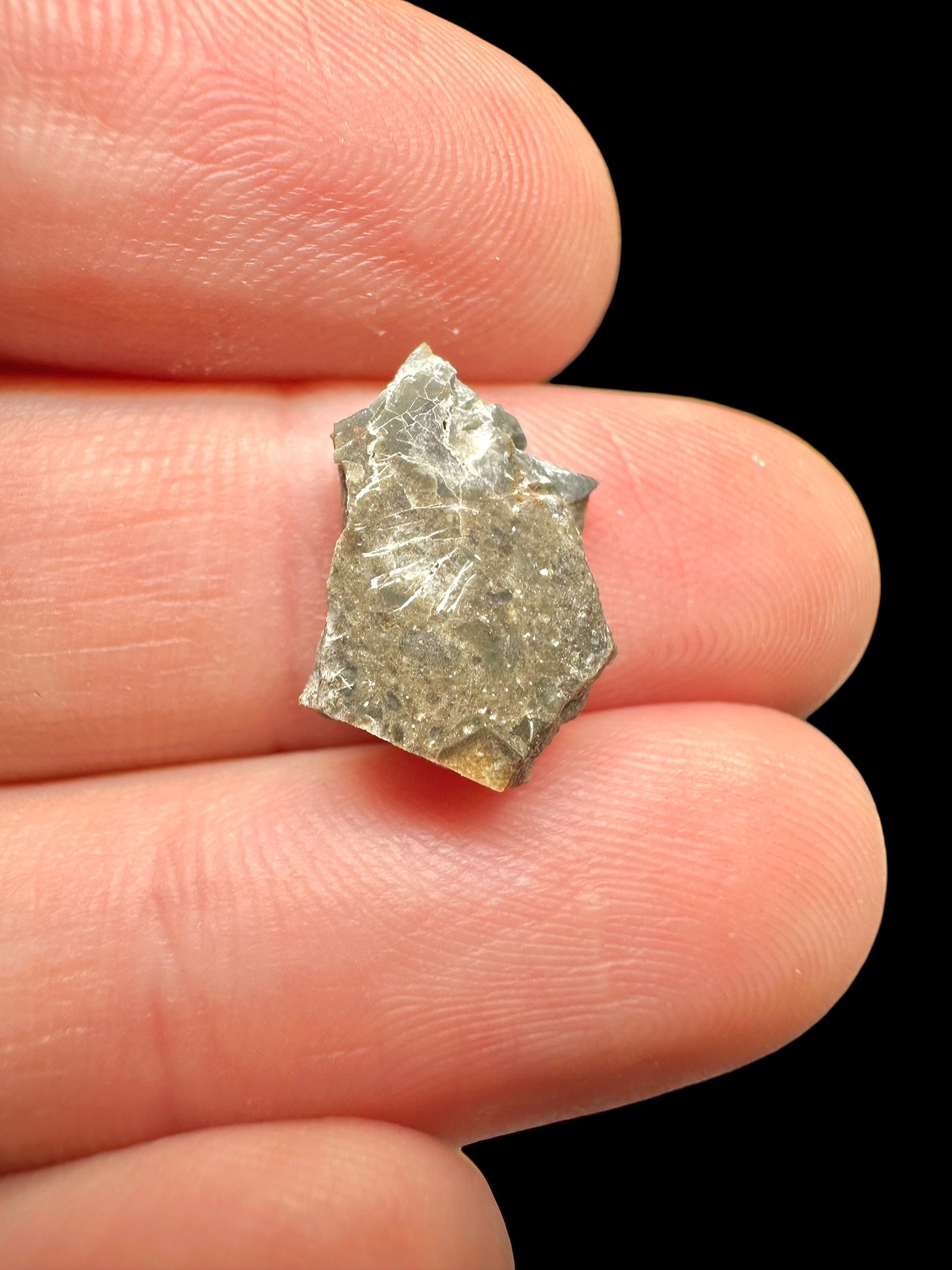 Lunar meteorite Oued el Hamim 001 – 0,7g – Libya - MEOH22
