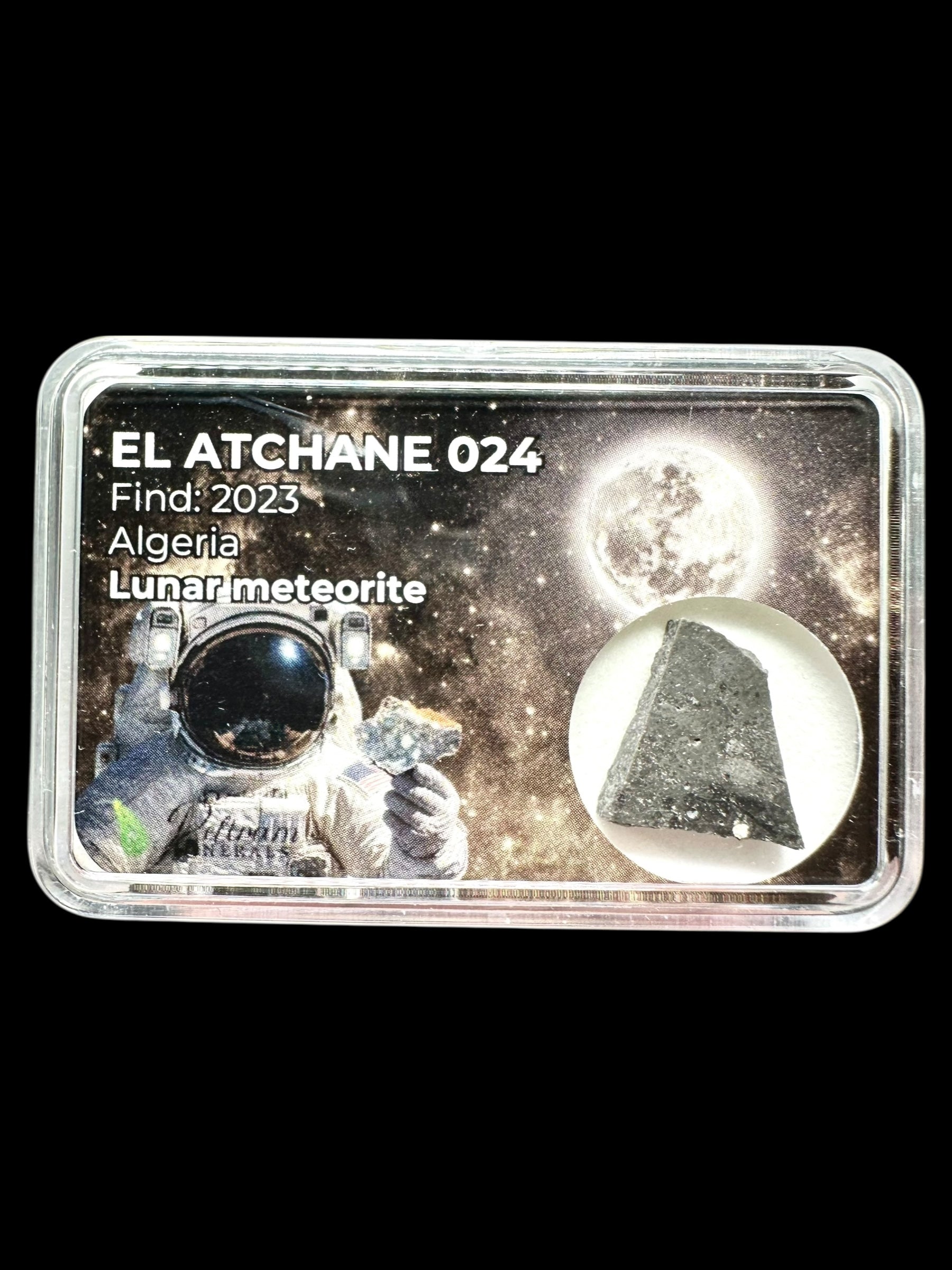 Lunar meteorite El Atchane 024 – 0,7g – Algeria