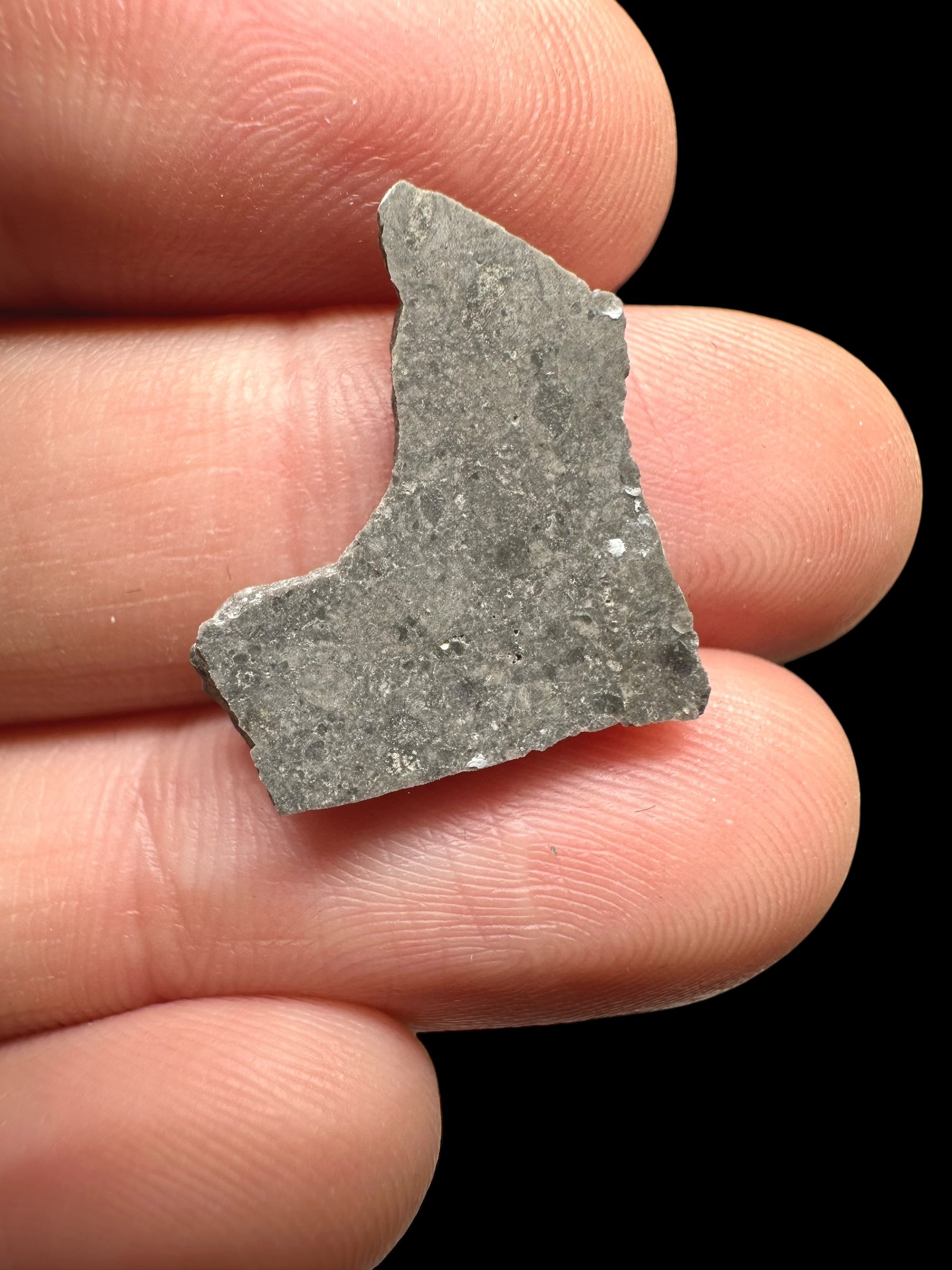 Lunar meteorite El Atchane 024 – 1,1g – Algeria - MEAT14