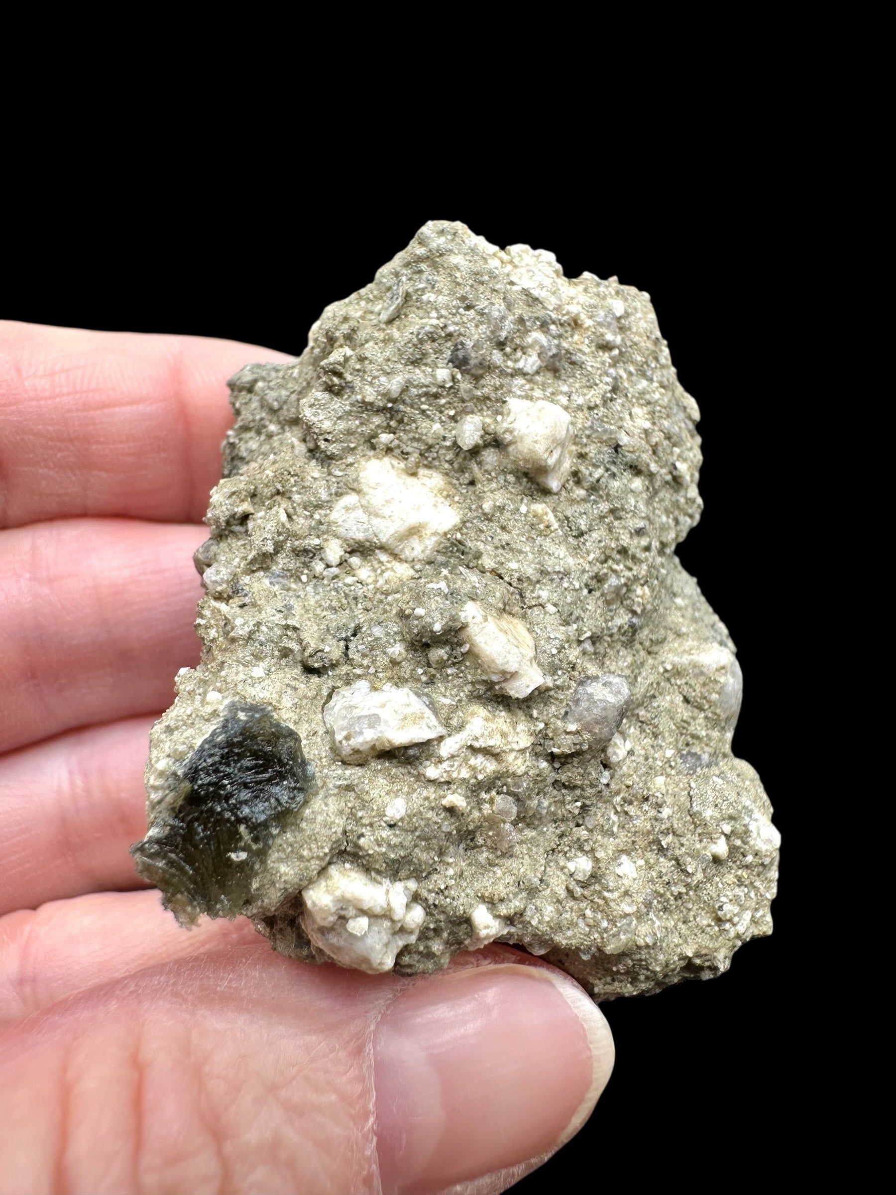 Moldavite in the sediment – Besednice Sever - INS041