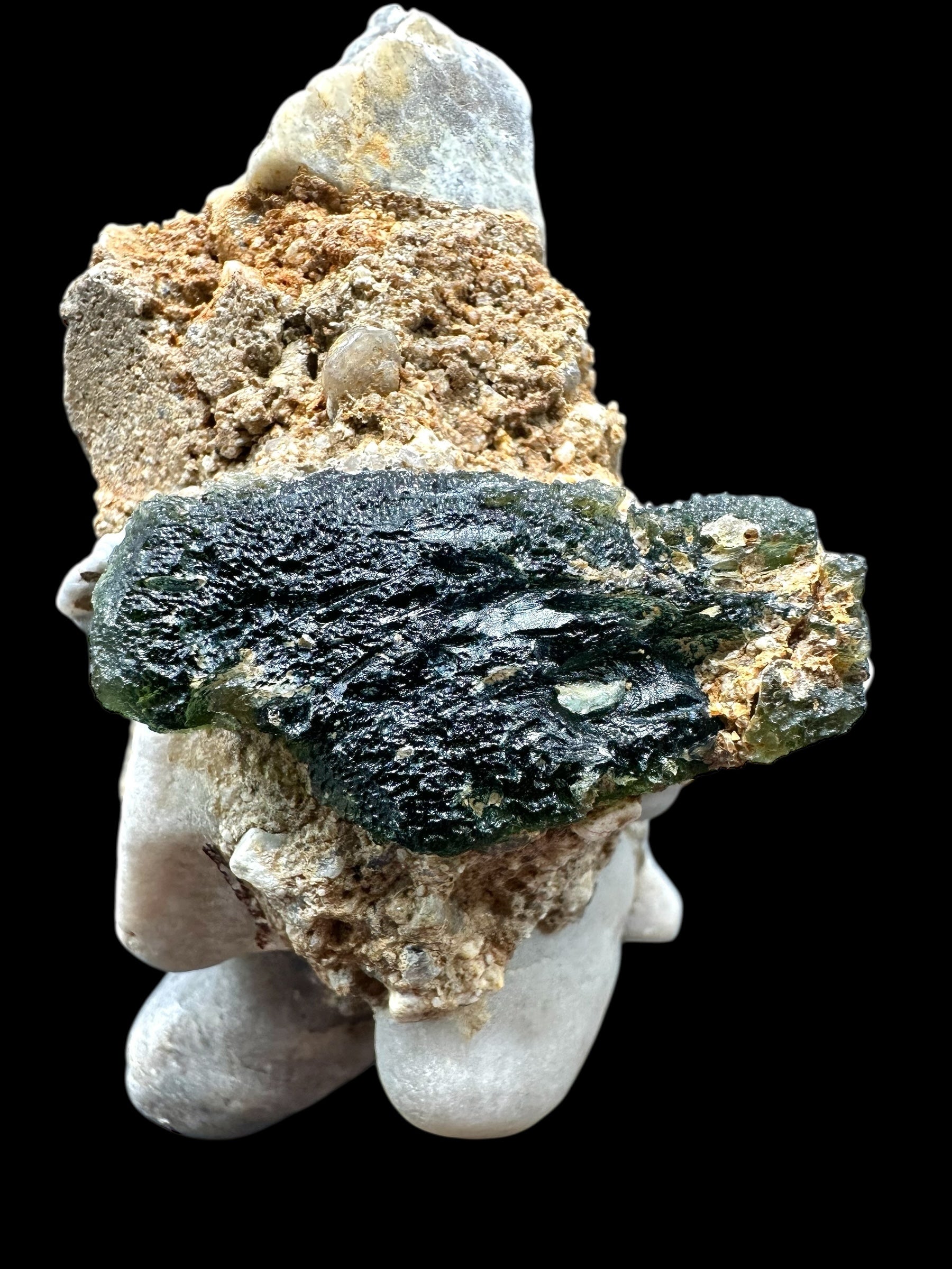 Moldavite in the sediment – Marouskovo pole - INS045