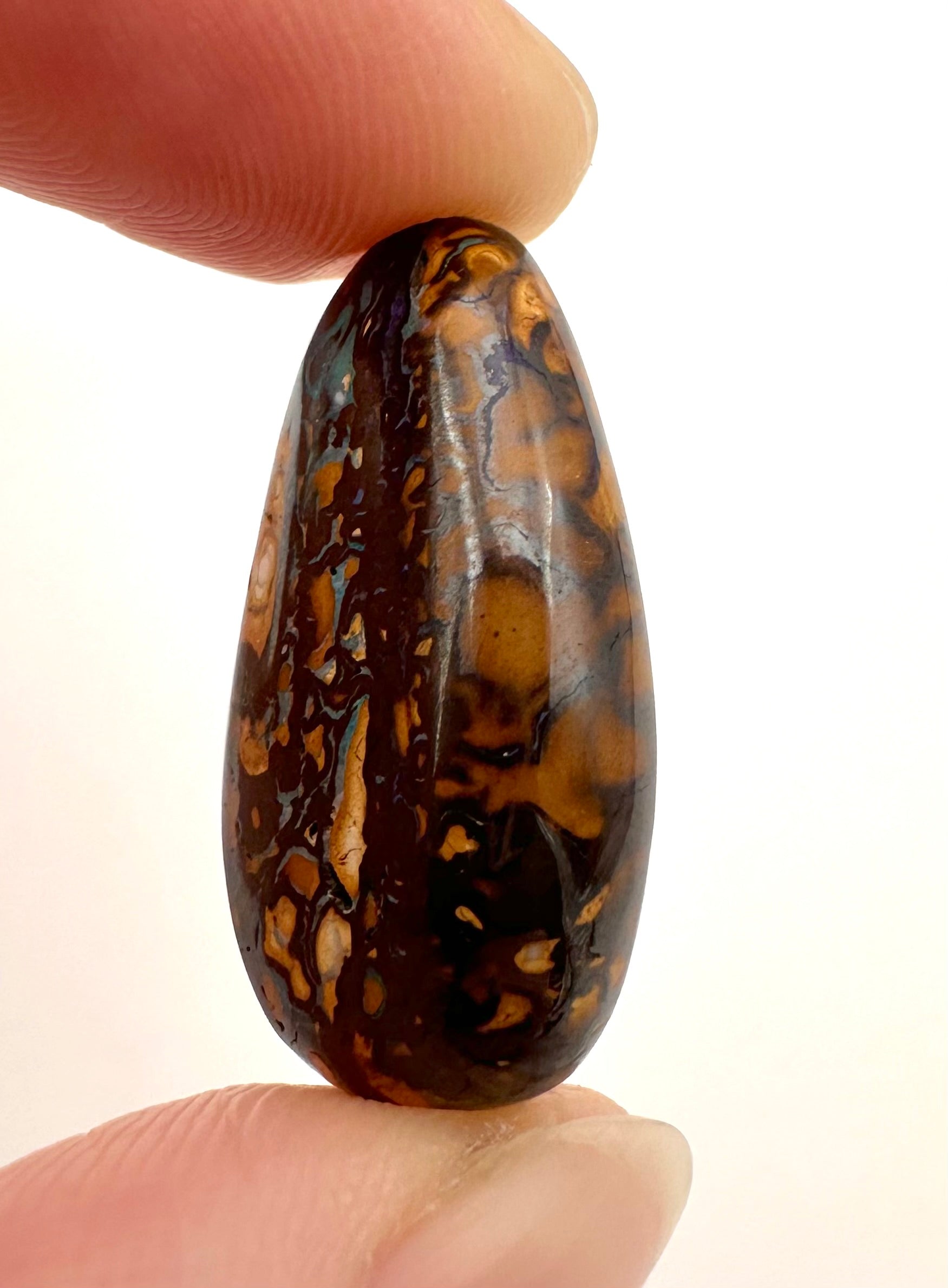 Boulder opal 24,6ct – Cabochon – Queensland, Australia - BO003