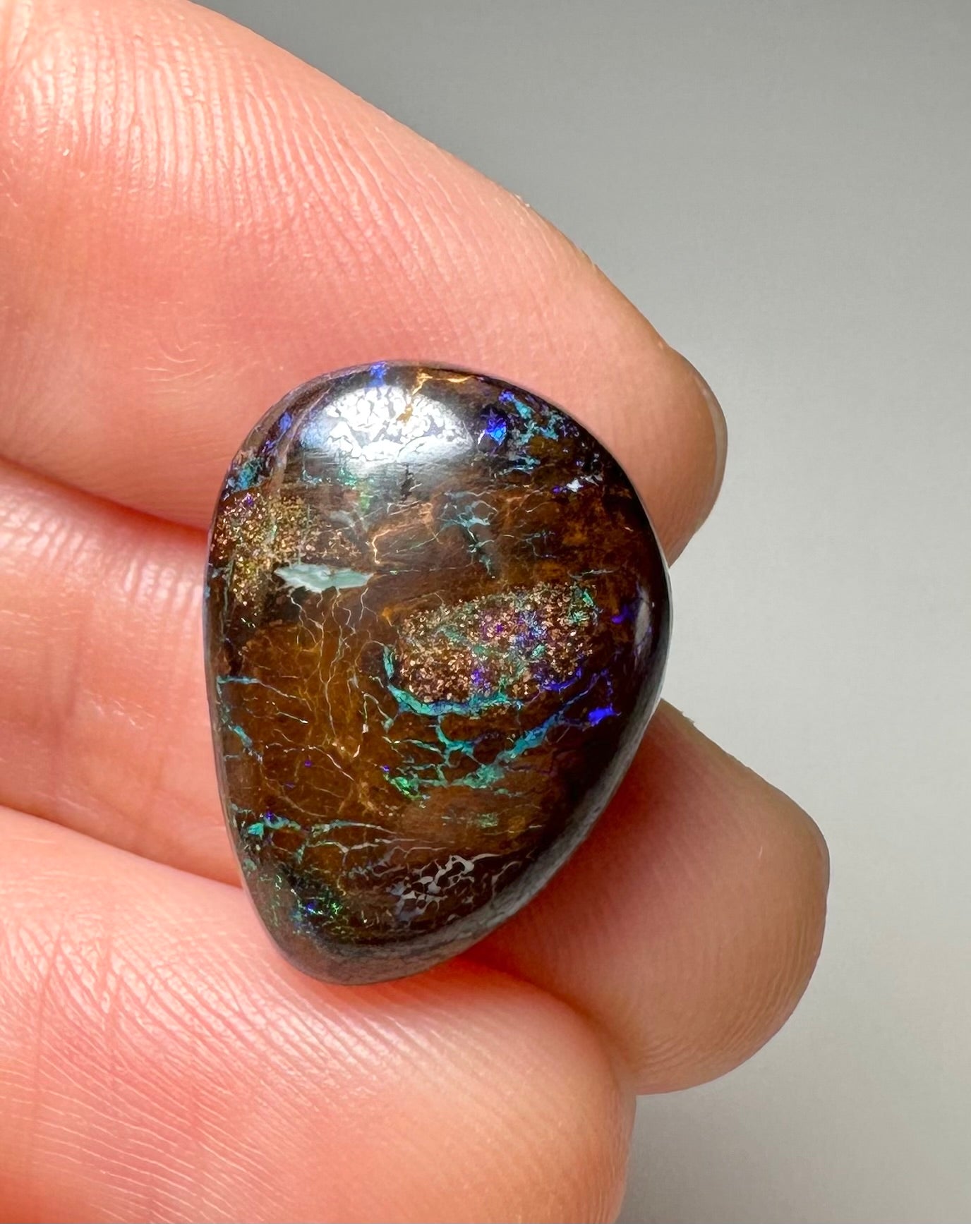 Opale Boulder – Cabochon – Australia – BO010