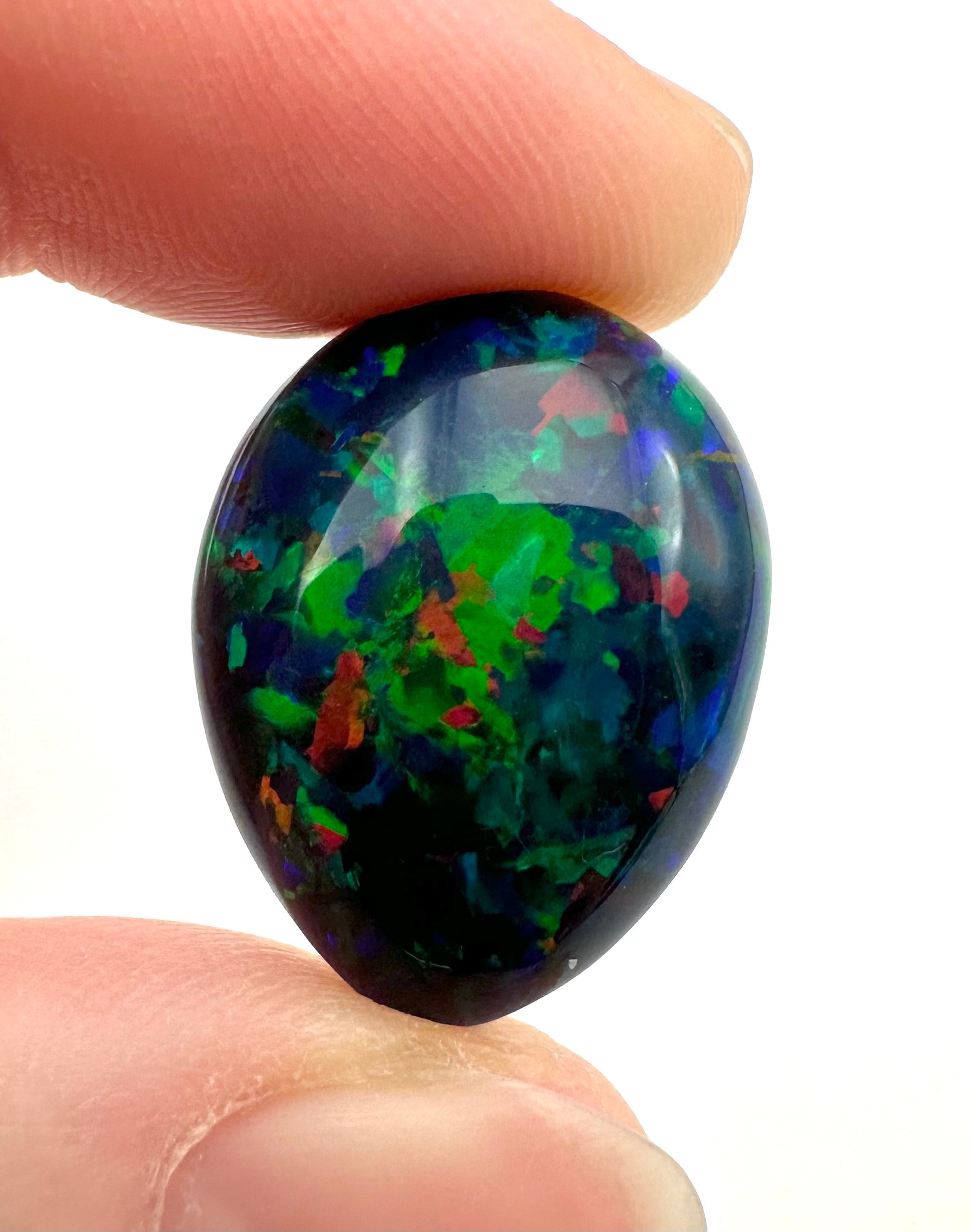 Ethiopian smoky black opal – Cabochon – Welo, Ethiopia - OKC001