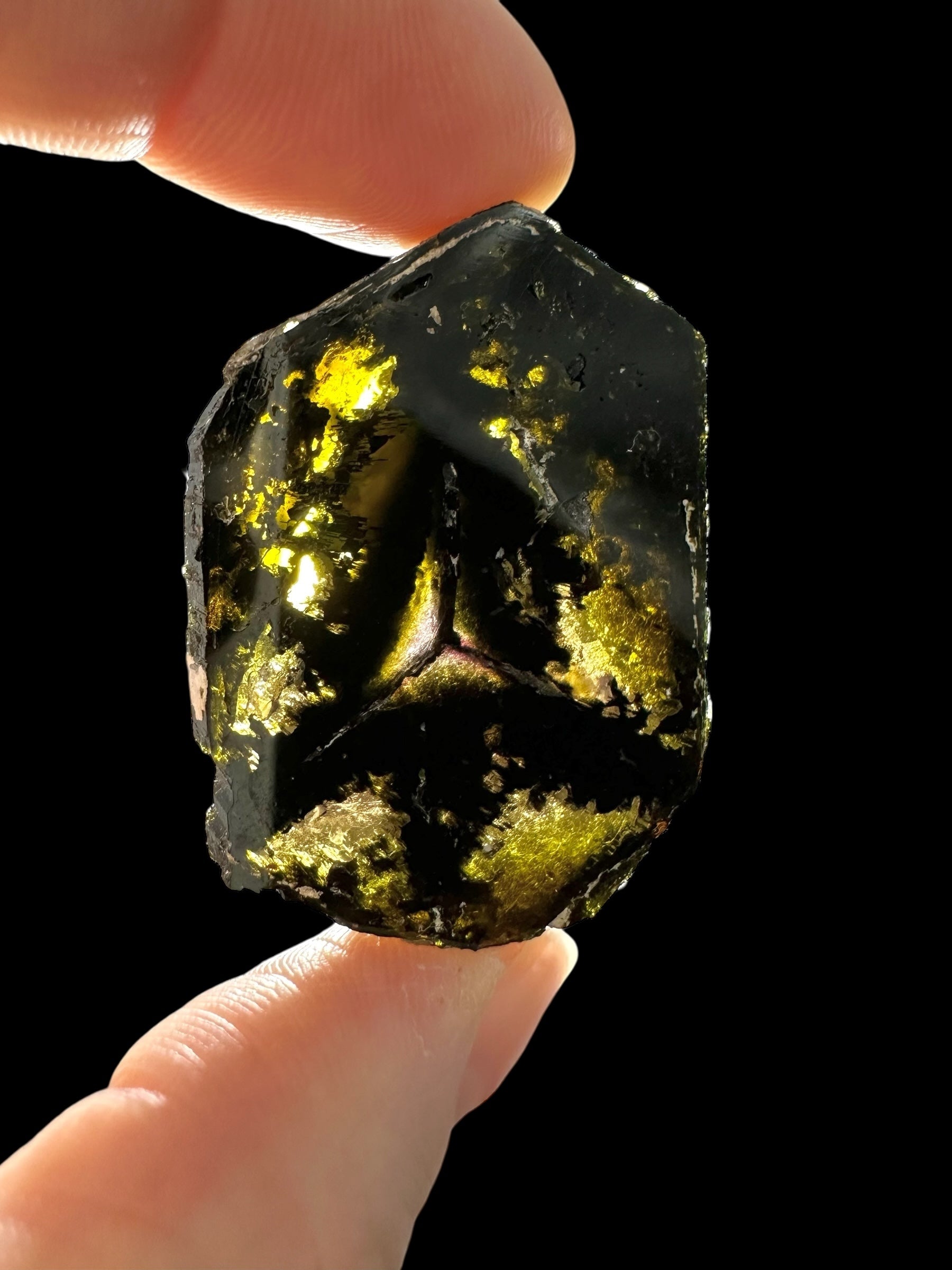 Slice of elbaite – Befisiotra, Madagascar - EL005