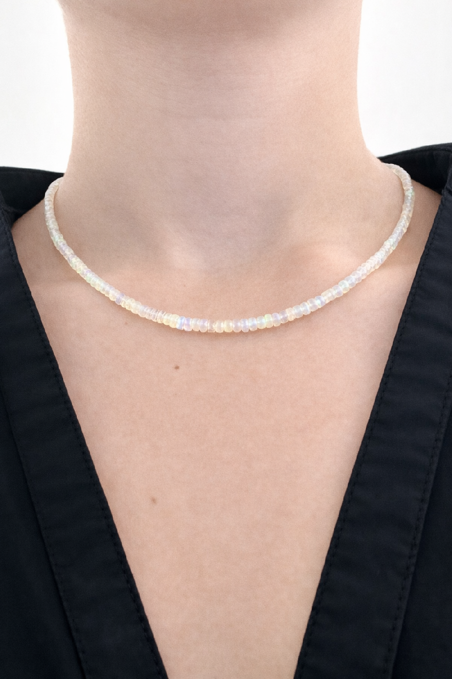 Necklace made of Ethiopian precious opal 45 cm