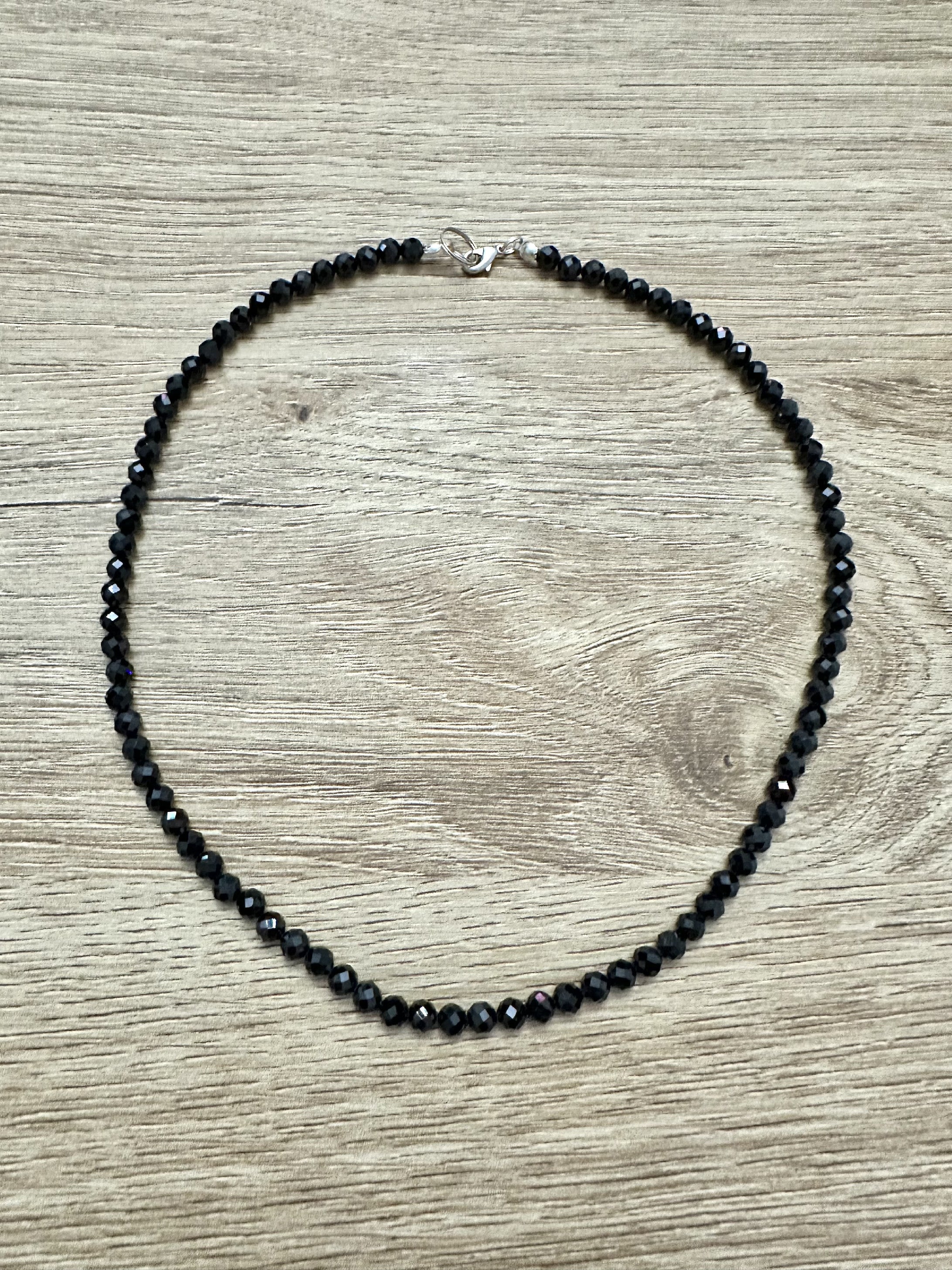 Black spinel necklace 45 cm (5mm) - NAH08