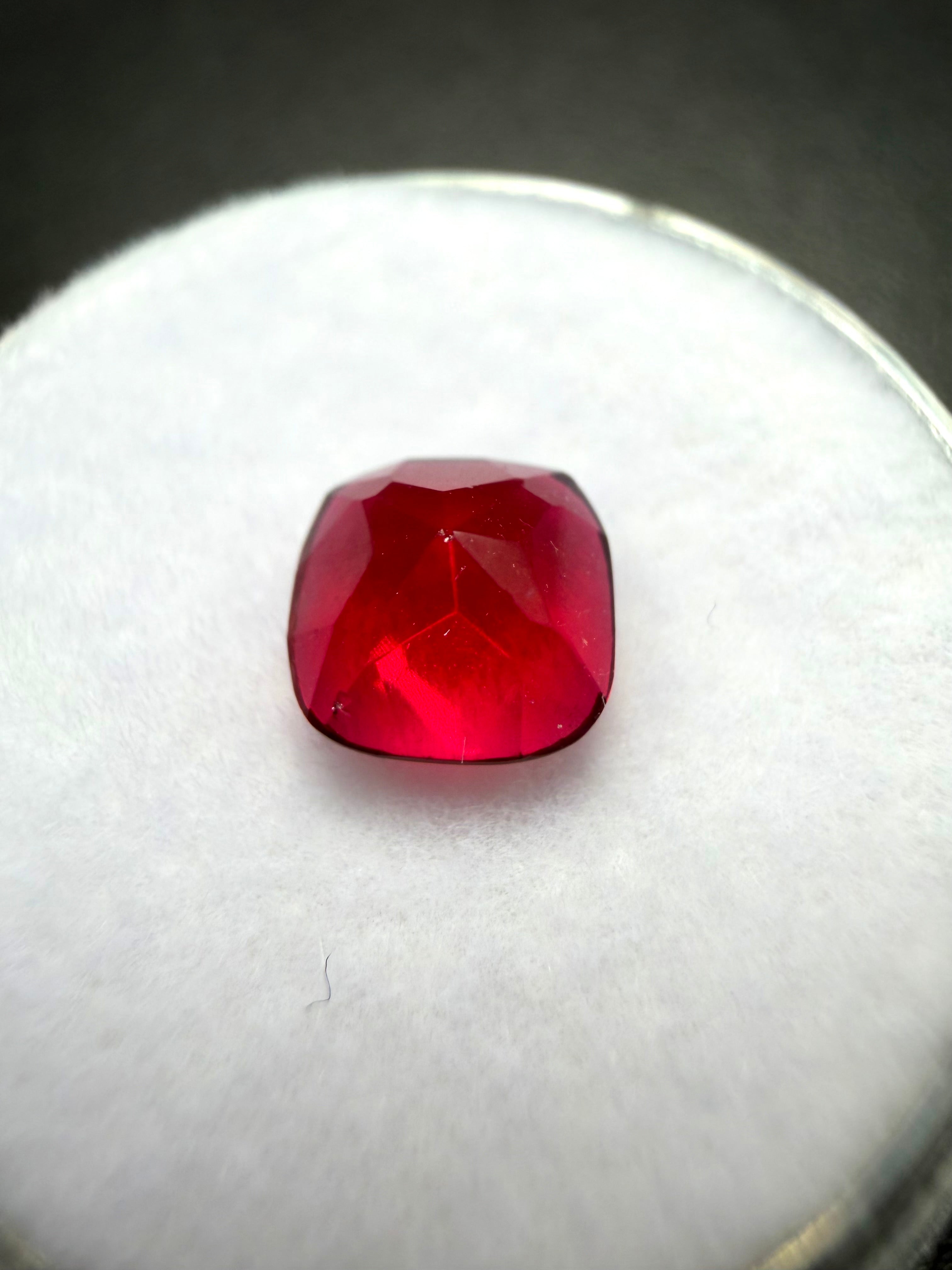 Faceted garnet 1,4ct – Almandine – India - BG033