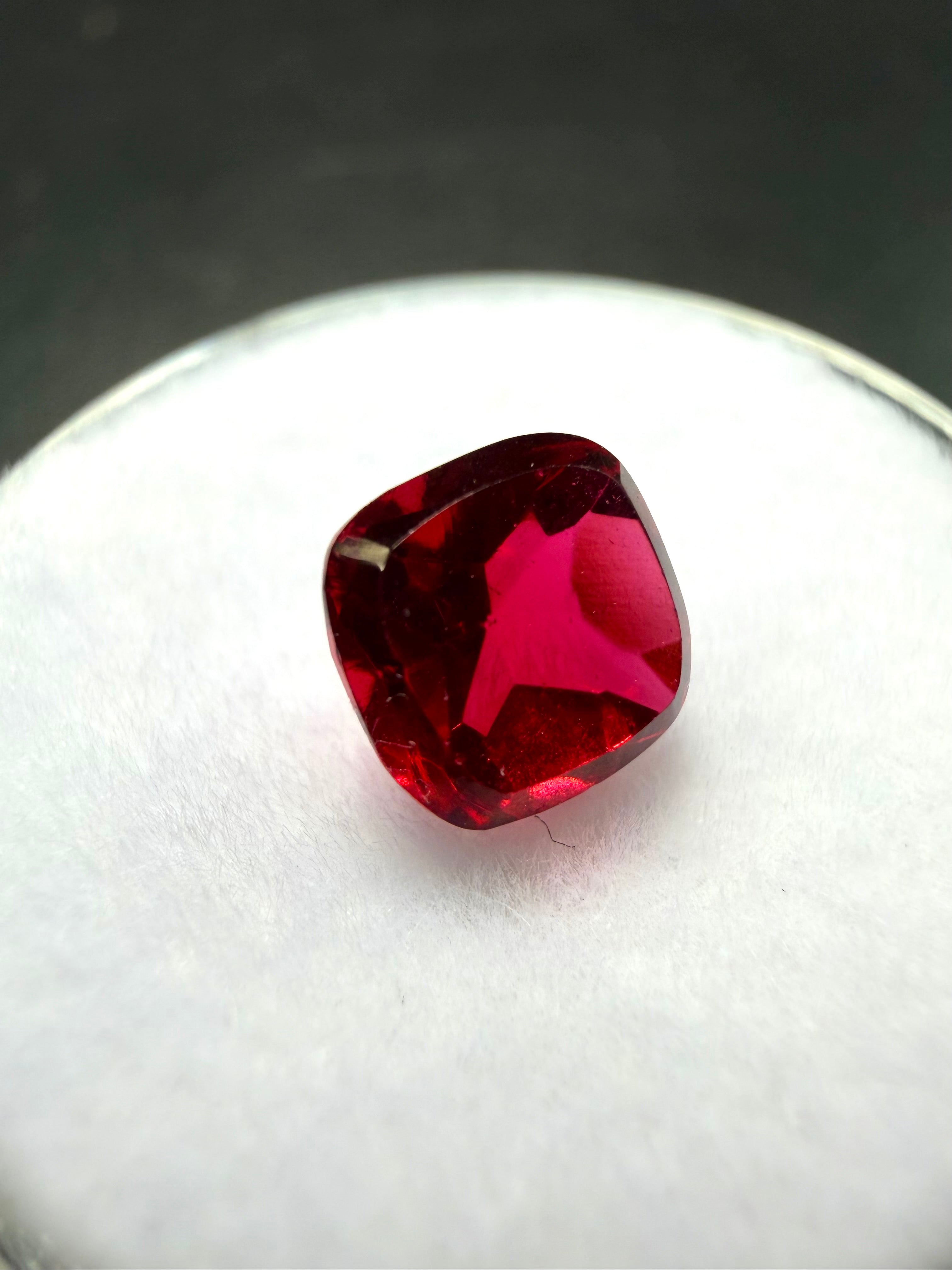 Faceted garnet 1,4ct – Almandine – India - BG033