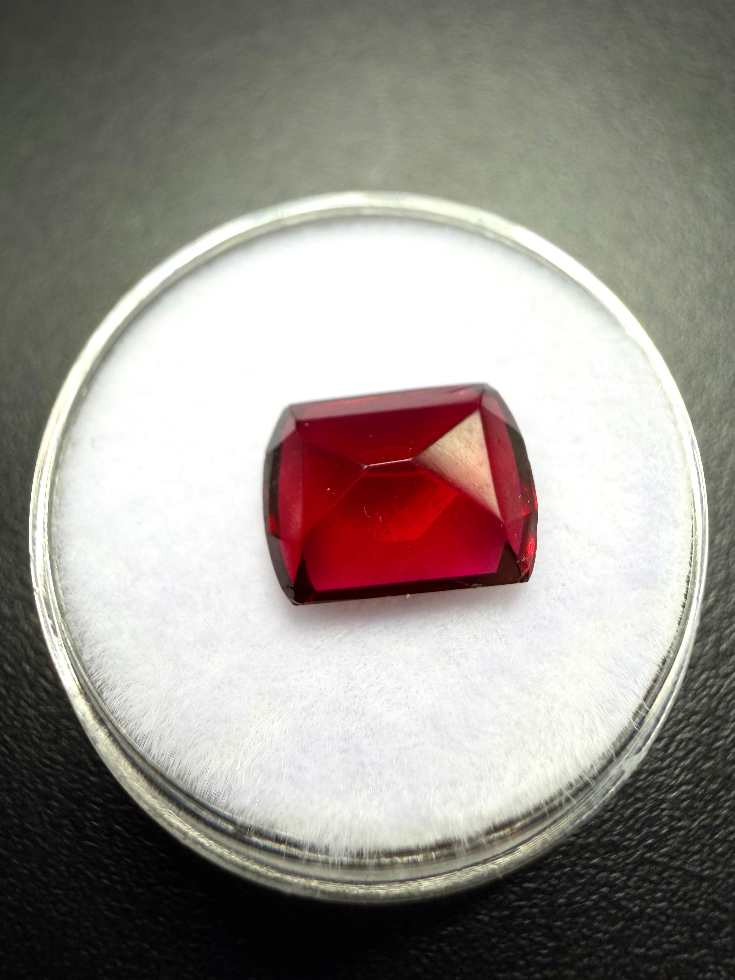 Faceted garnet 3,2ct – Almandine – India - BG035