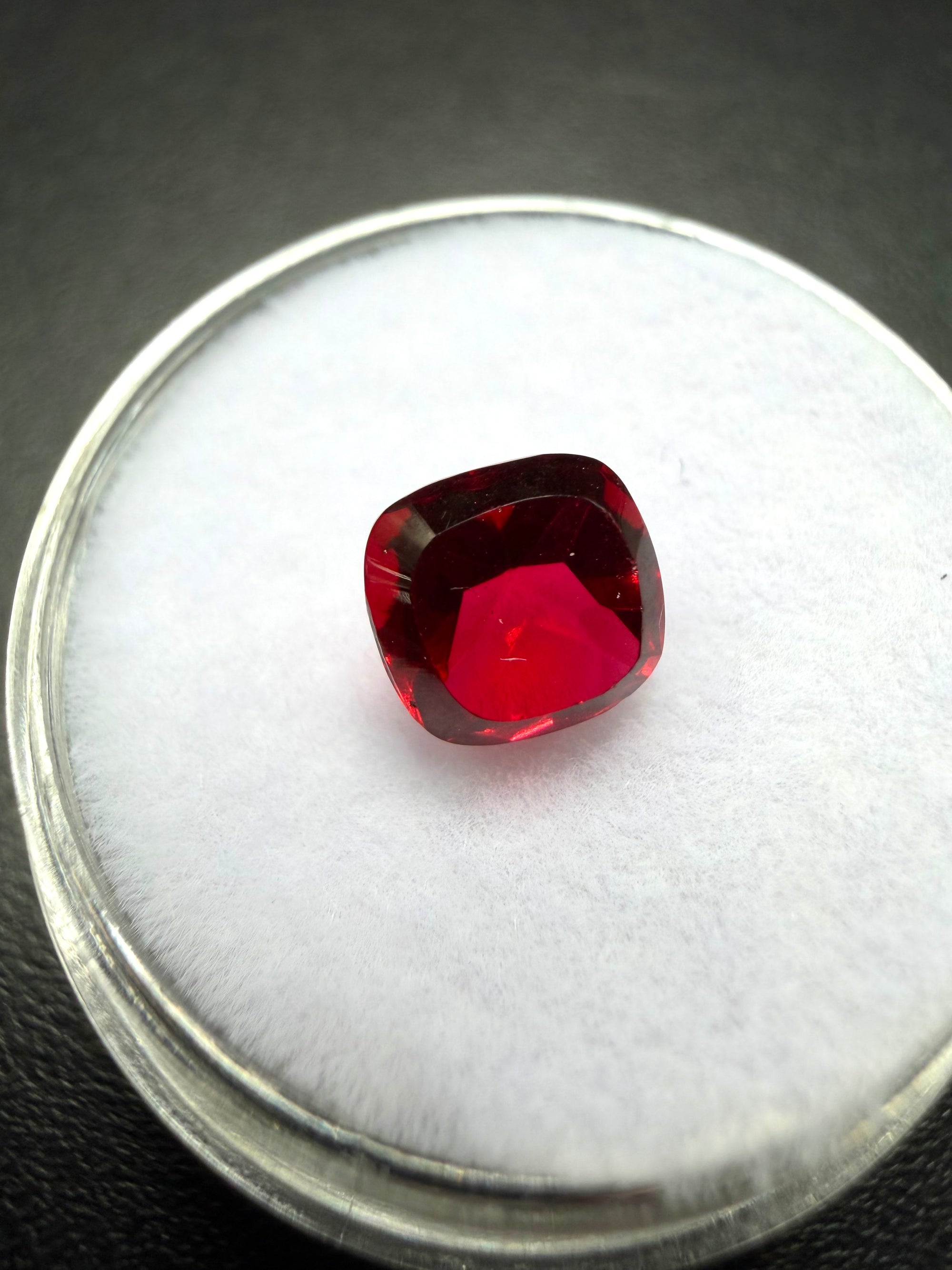 Faceted garnet 1,52ct – Almandine – India