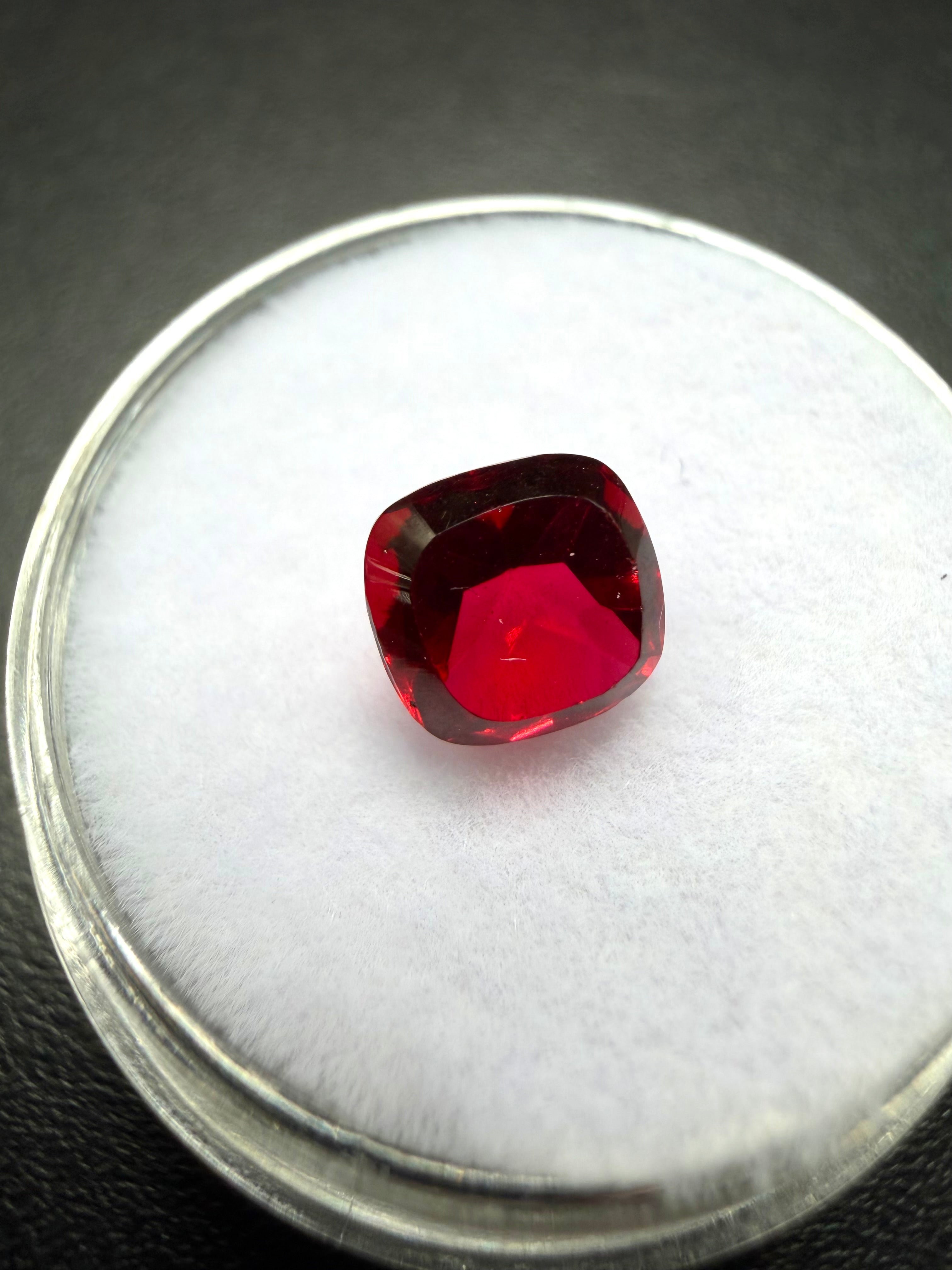 Faceted garnet 1,52ct – Almandine – India